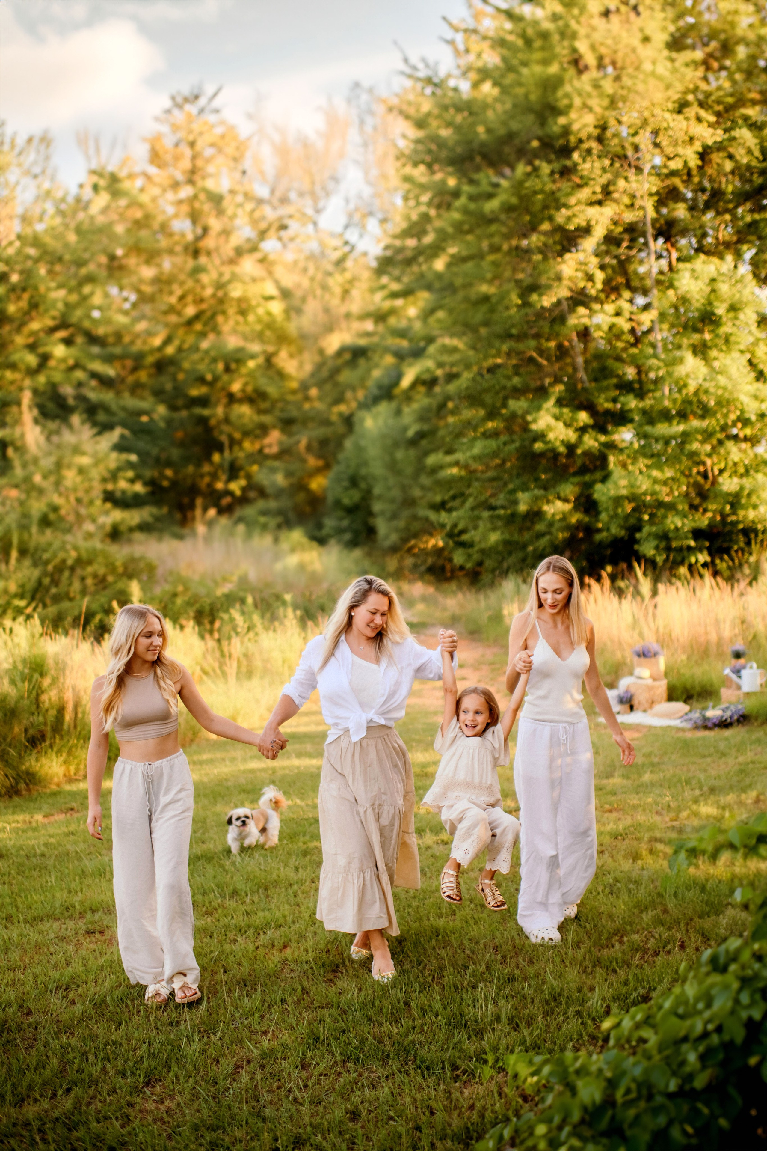 Lavanda. Wedding, maternity and family photographer in Charlotte Tasha Minn