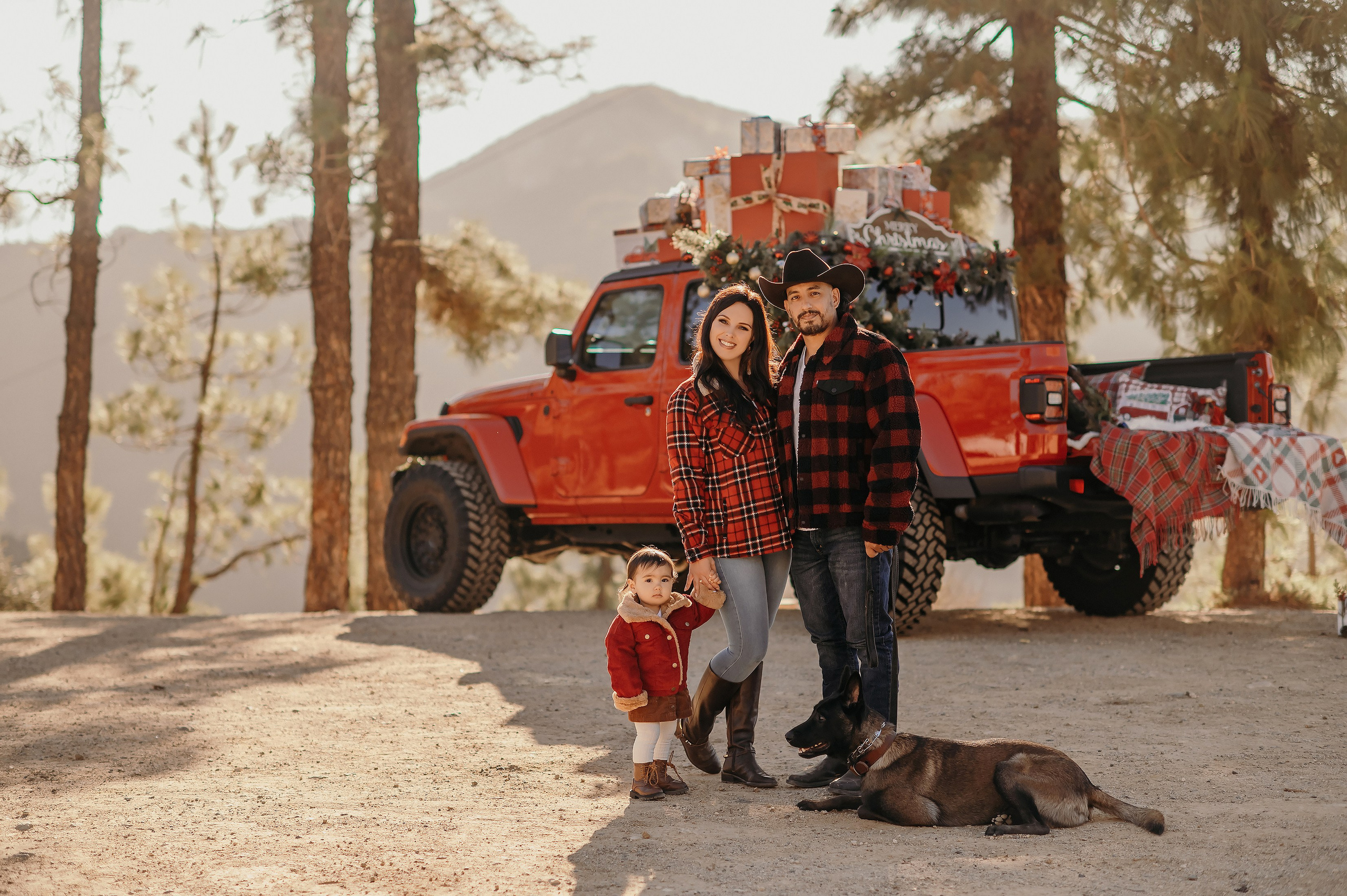 Family. Wedding, maternity and family photographer in Charlotte Tasha Minn