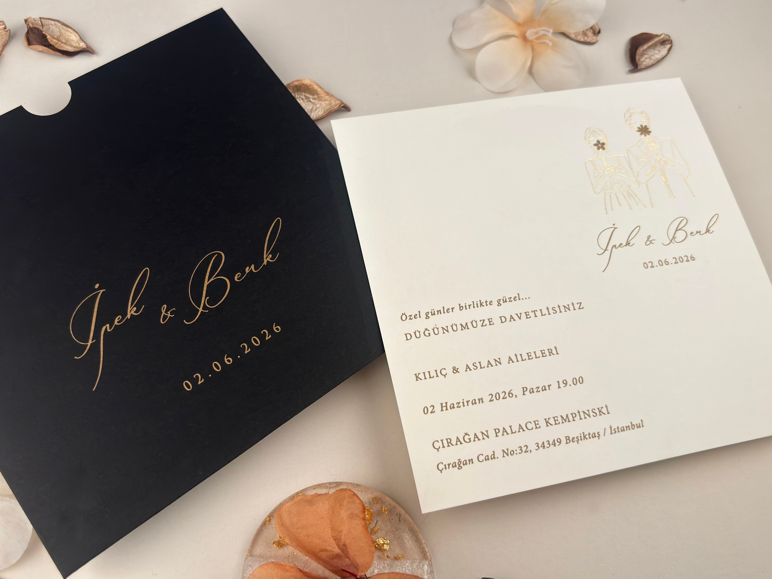 Invitații Elegante și Refined: Catalogul Ellite | Nunta, Petreceri, Evenimente Corporate.- invitații nuntă  - modele invitații nuntă  - invitații nuntă 2025  - invitații de nuntă elegante  - invitații de nuntă personalizate  - invitații nuntă online  - invitații nuntă handmade  - catalog invitații nuntă  - invitații originale nuntă  - invitații de nuntă moderne  - invitații nuntă vintage  - invitații nuntă rustice  - invitații nuntă clasice  - design invitații nuntă  - invitații de nuntă cu tematică.- invitații nuntă florale  - invitații nuntă boho  - invitații nuntă aurii  - invitații nuntă minimaliste  - invitații nuntă cu sigiliu  - invitații nuntă cu acuarelă  - invitații nuntă cu fotografie  - invitații nuntă cu inițiale  - invitații nuntă elegante alb-negru  - invitații nuntă cu hârtie texturată  - invitații nuntă cu decupaj laser  - invitații nuntă cu flori uscate. - print invitații nuntă  - invitații nuntă personalizate cu numele mirilor  - invitații nuntă cu plic inclus  - invitații nuntă cu cartolină dublă  - invitații nuntă calitate premium  - invitații nuntă ieftine  - invitații nuntă rapide.- invitații nuntă România  - invitații nuntă București / Botoșani . Iași suceava- invitații nuntă cu livrare în țară  - invitații nuntă online România.- „Invitație de nuntă elegantă cu design floral și plic crem”  - „Model de invitație de nuntă vintage cu sigiliu de ceară”  - „Set complet invitații de nuntă personalizate cu inițialele mirilor”  - „Invitație de nuntă modernă cu design minimalist și text negru pe fundal alb”  - „Invitație de nuntă rustică pe hârtie kraft cu șnur de iută”  - „Invitație de nuntă cu decupaj laser și detalii aurii” - „Invitație de nuntă în stil boho cu imprimeu floral colorat”  - „Invitație romantică de nuntă cu flori uscate și panglică din satin”  - „Invitație de nuntă clasică cu monogramă și font caligrafic”  - „Invitație de nuntă în stil glamour cu folie aurie și text embosat”- „Model de invitație de nuntă 2025 cu design elegant și font modern”  - „Cele mai noi invitații de nuntă 2025 – stil floral, sofisticat”