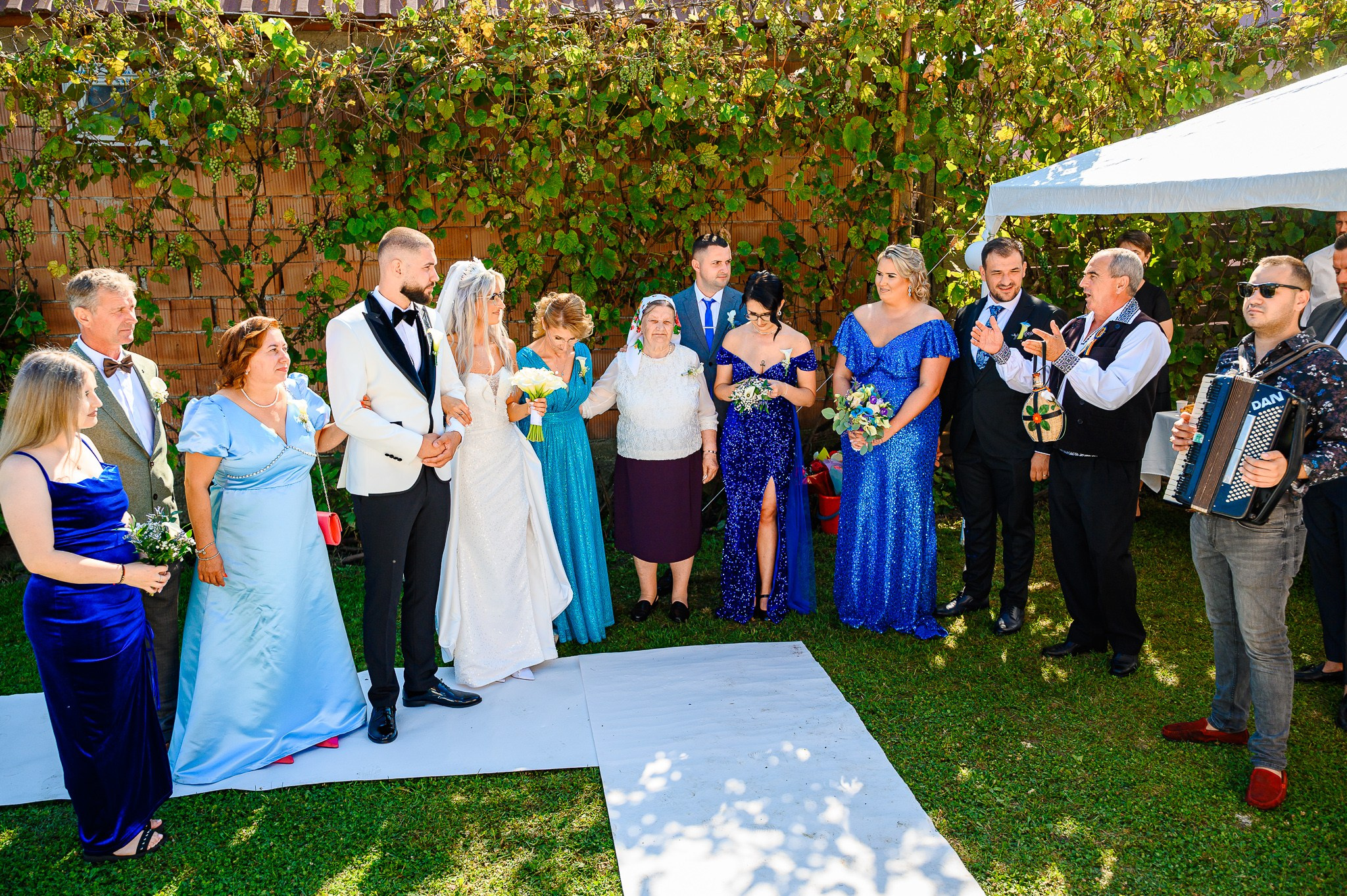 Corina & Paul. Mugurel Olteanu Fotograf