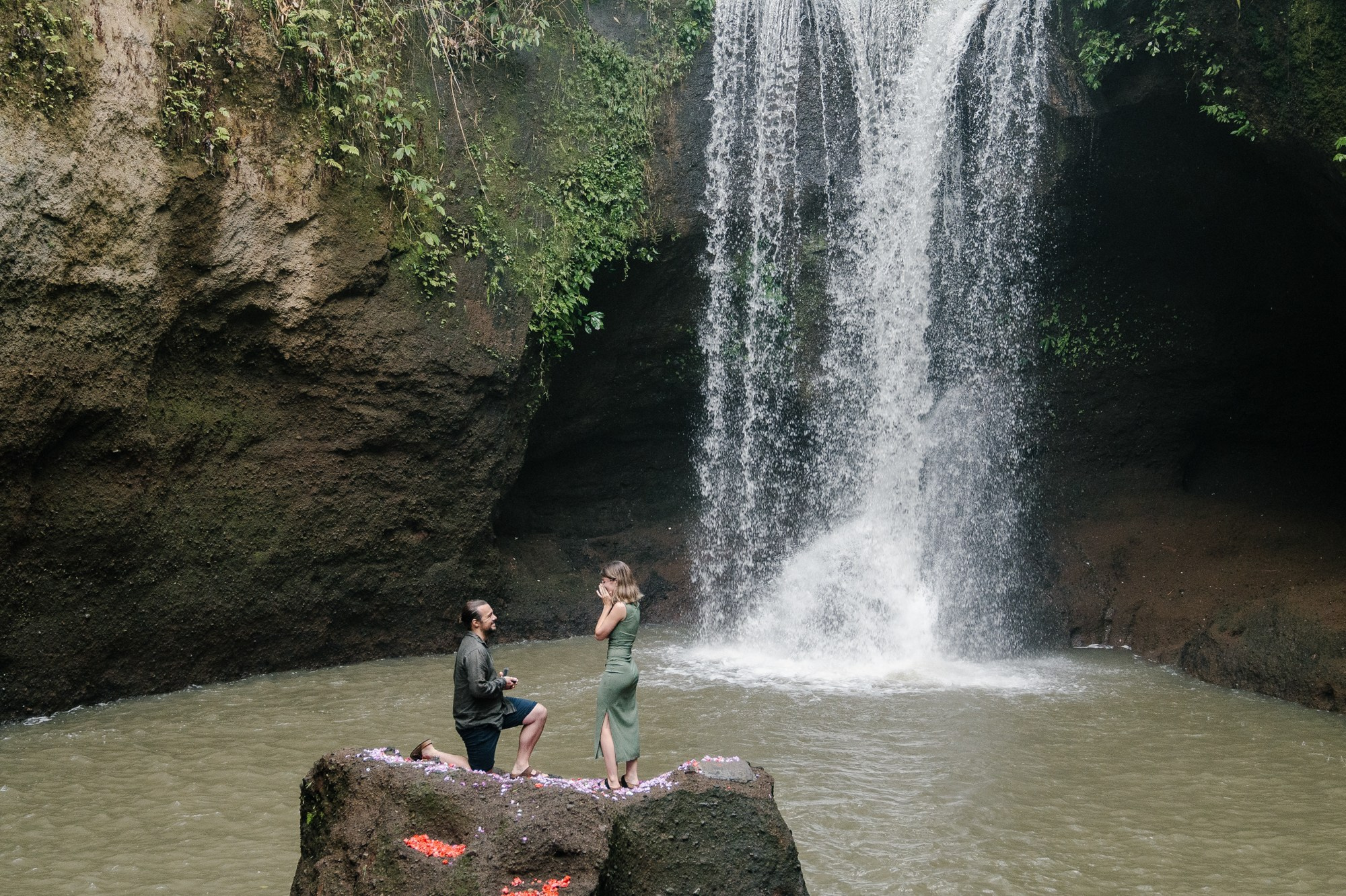 Marriage Proposal in Bali. Female Photographer in Bali
