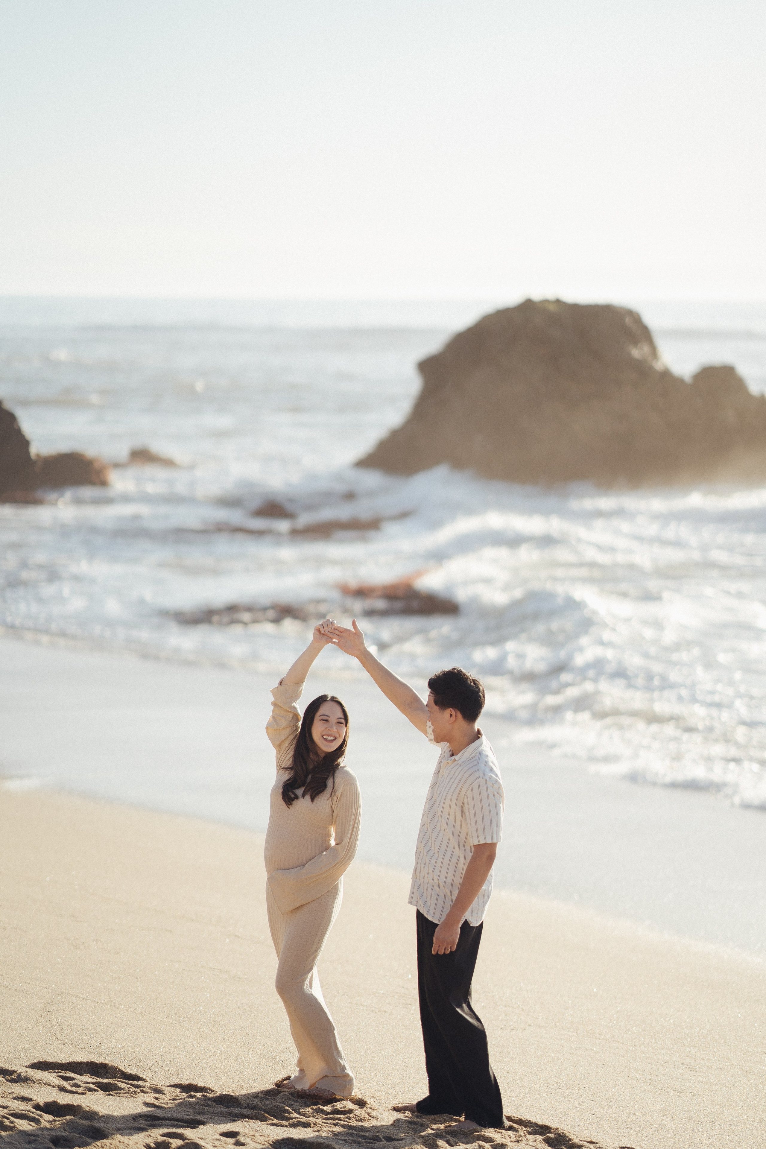 Jessica’s Maternity Session at Half Moon Bay. Soulo Photography | San Francisco Bay Area Based Photographer