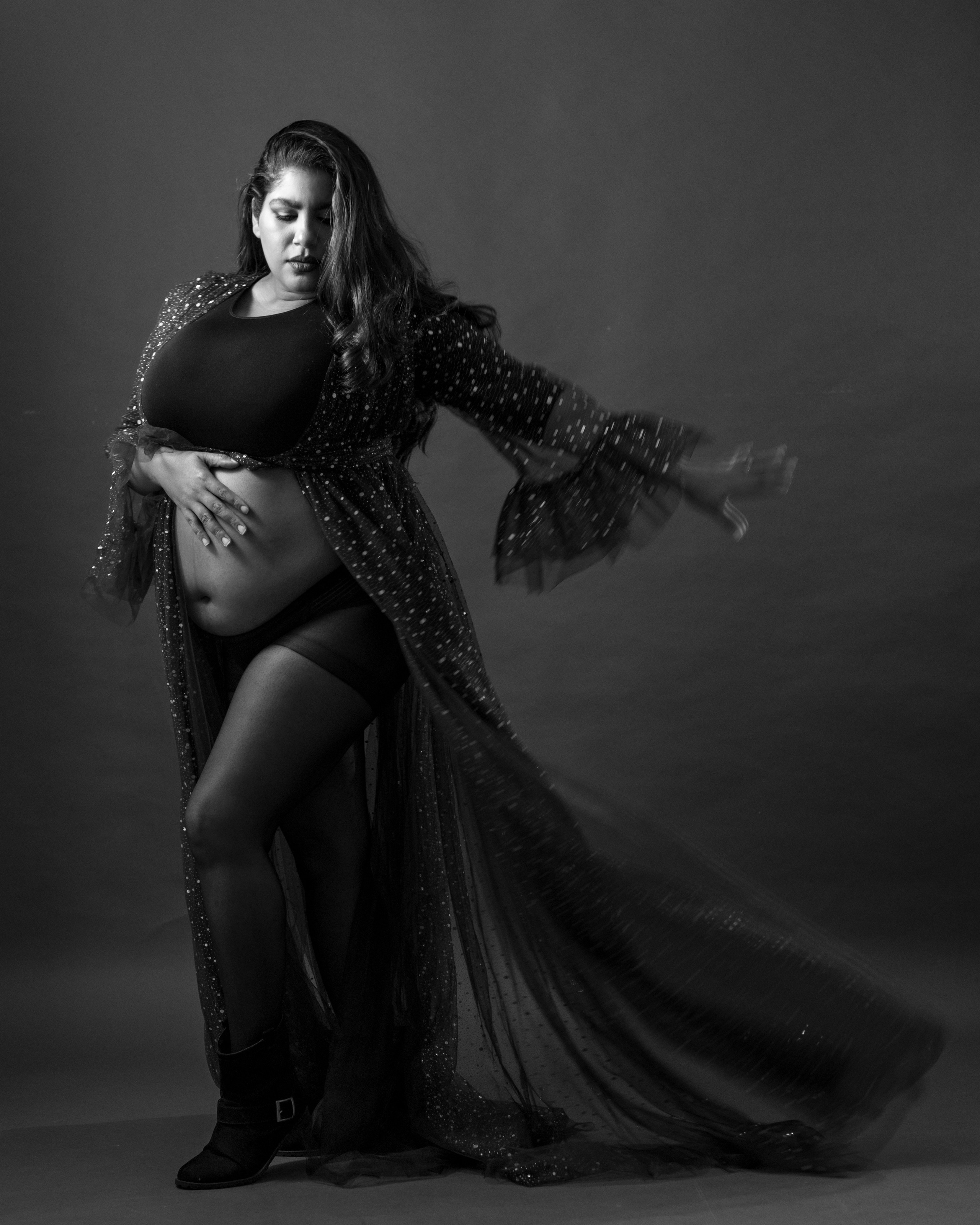 NOGLYS. Anastasiia Antoniuk portrait, family and couple photographer, Portugal