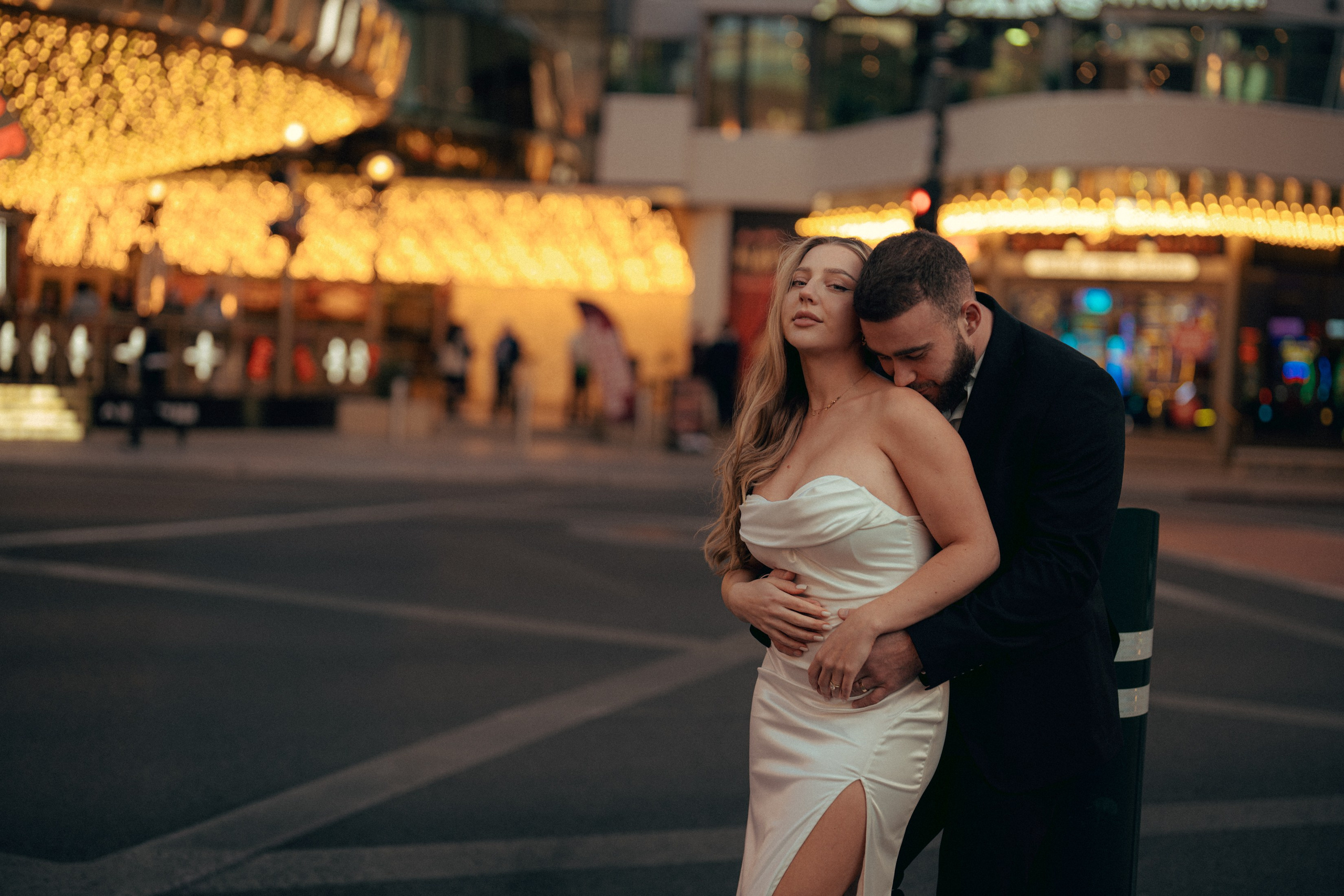 Anna&Vlad. Wedding & elopement photographer Viktoriya Kravtsov. Las Vegas