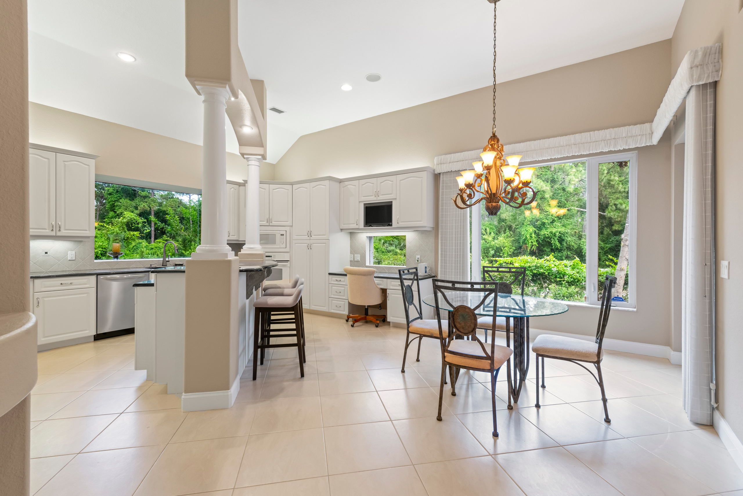 Riverbend Dr, Jacksonville Fl 32 207