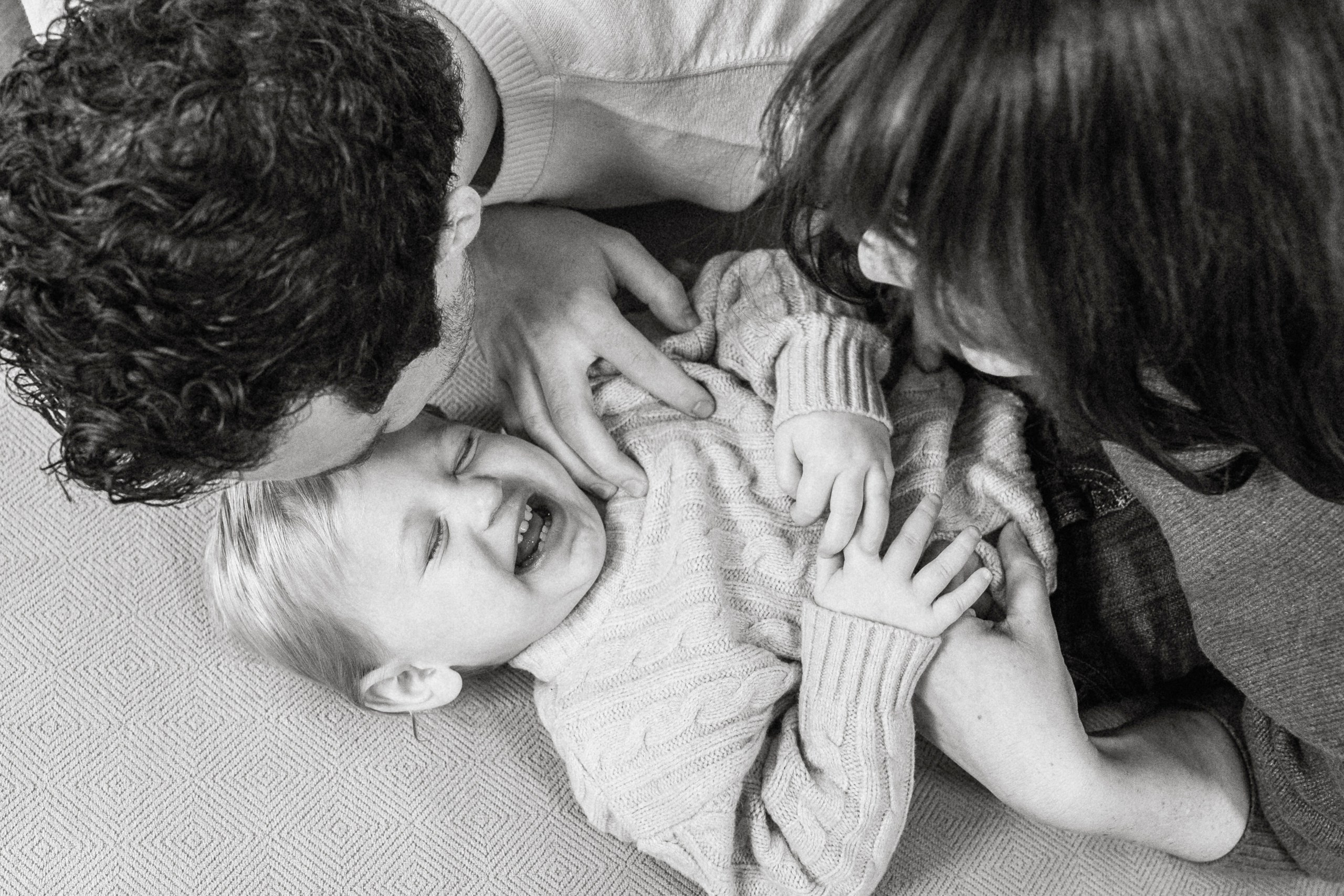 Karen, Yale, Zelig. Alisa Tant — Family and newborn photographer Bucks County, Montgomery county, Philadelphia, NJ