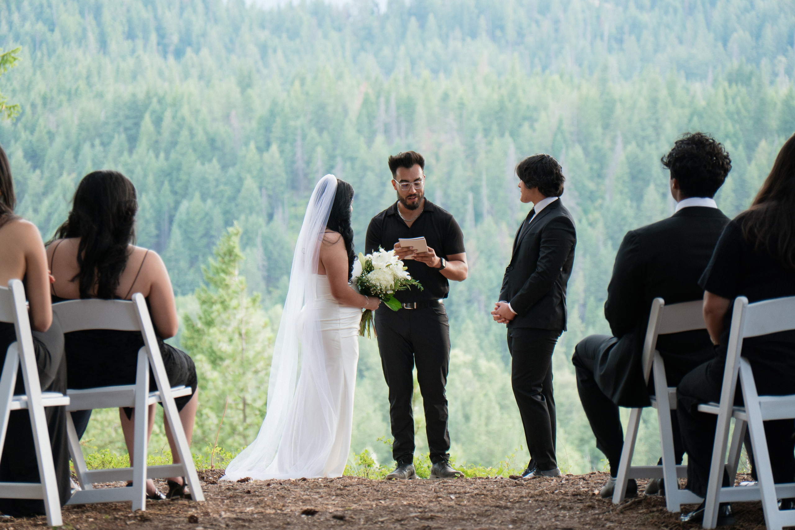 Guilianna and Jay | Intimate Wedding. Photographer in Washington Sophia D
