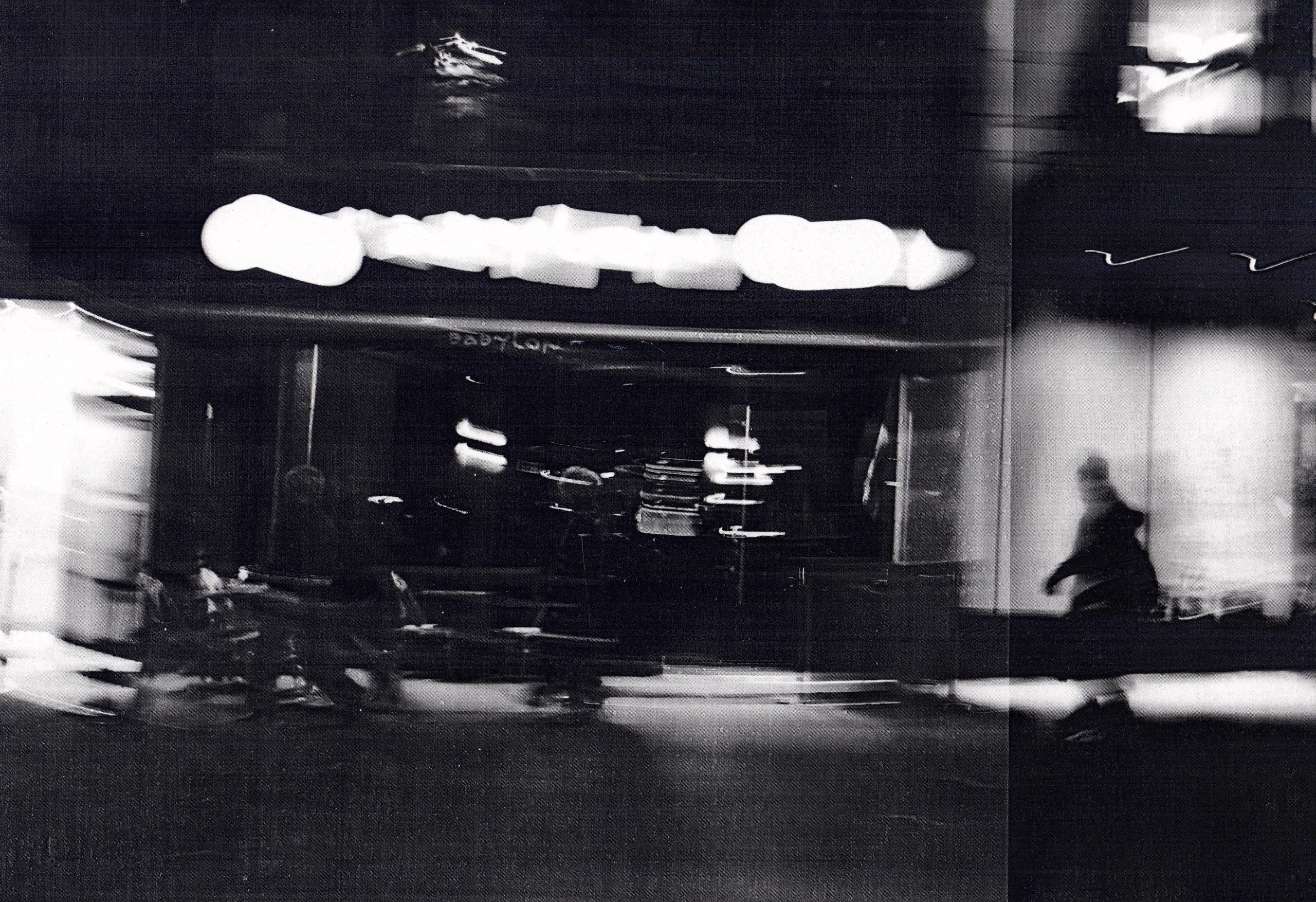 NYC: BEAT OF  MY HEART. Mixed media artist, photographer, visual artist New York