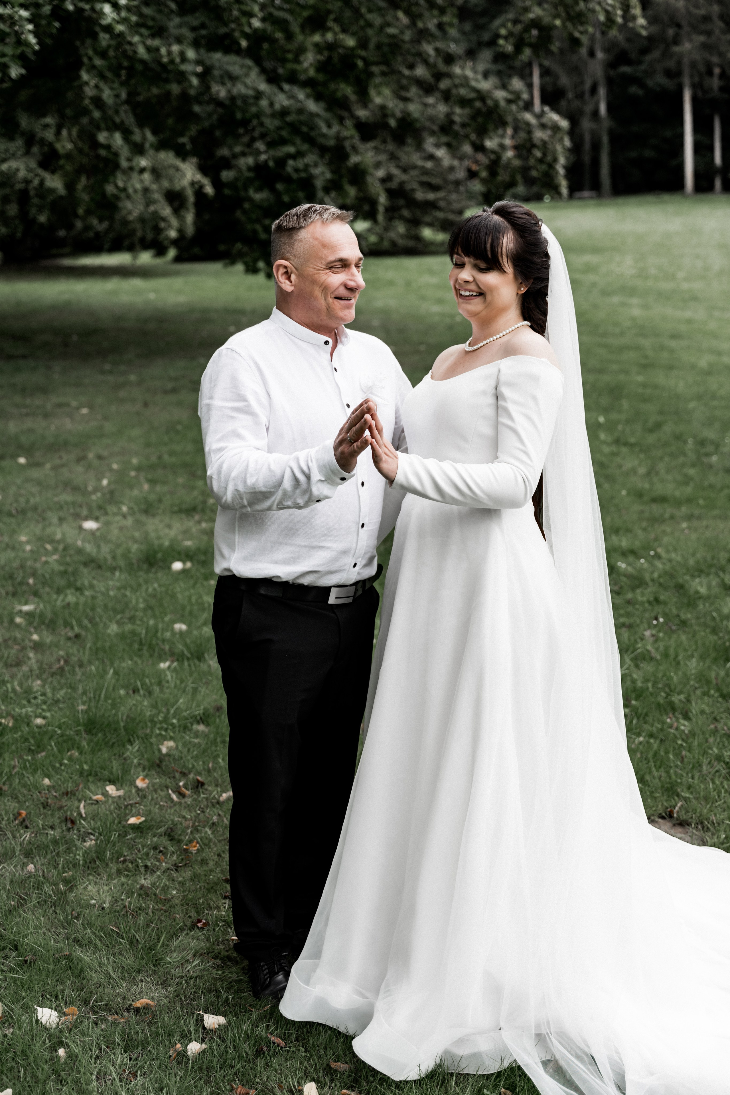 Andrei & Ira. Svatební fotograf a kameraman v Česku a po celé Evropě — Teplice, Ústí nad Labem, Praha, Drážďany