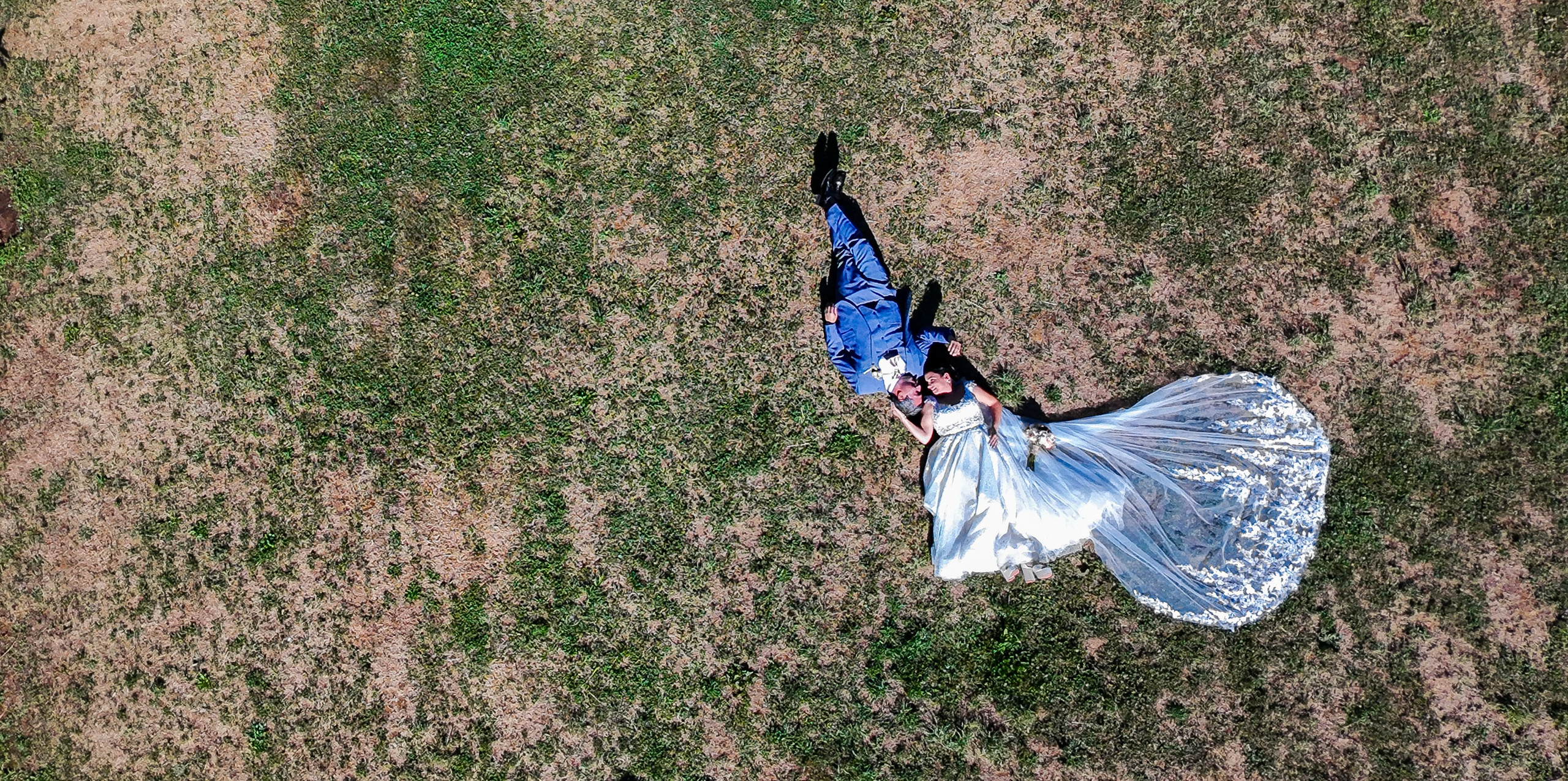 Katherin y Daniel. Dinka & Emilio - El arte de preservar lo que no se repite