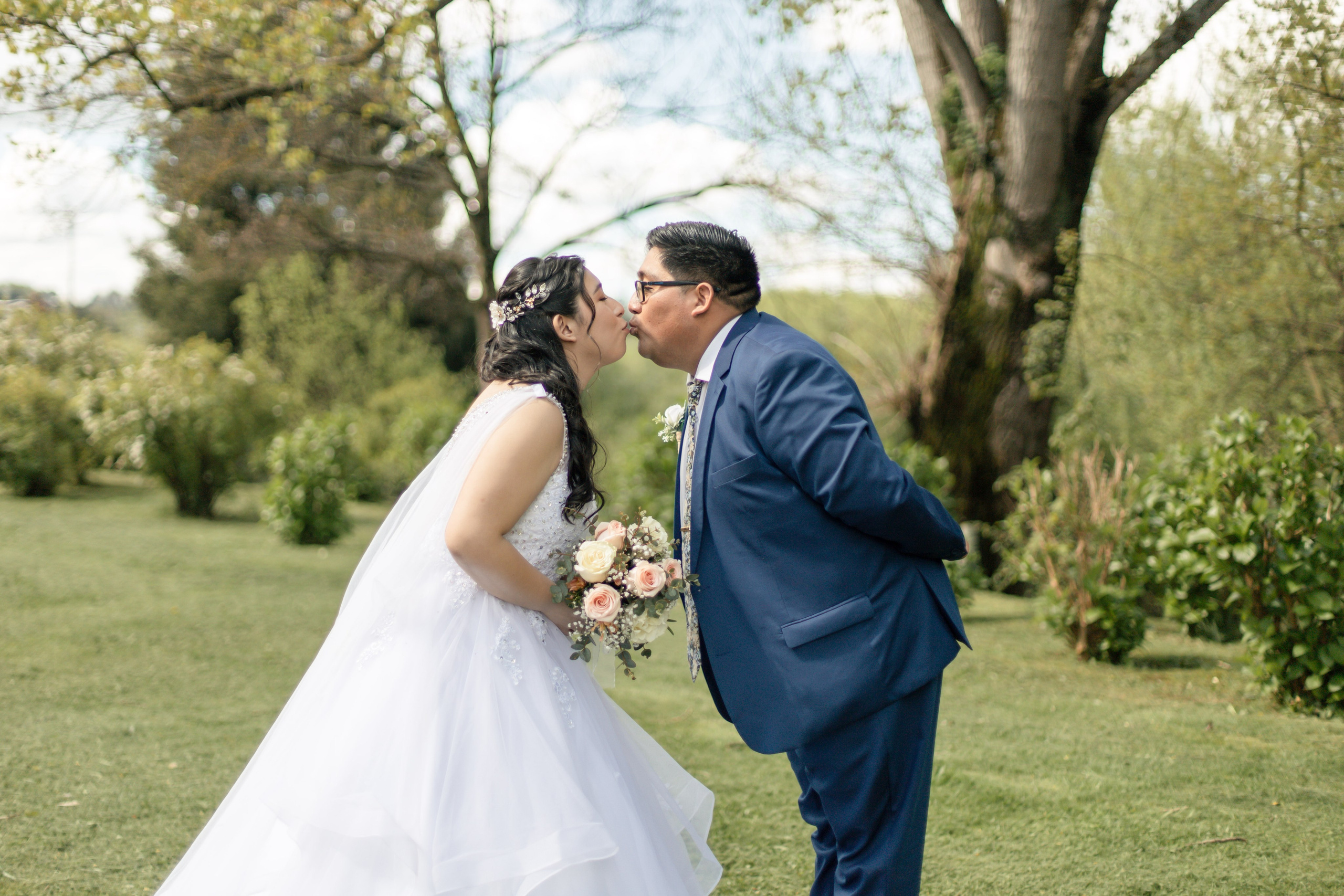 Johana y Edgar. Dinka & Emilio - El arte de preservar lo que no se repite