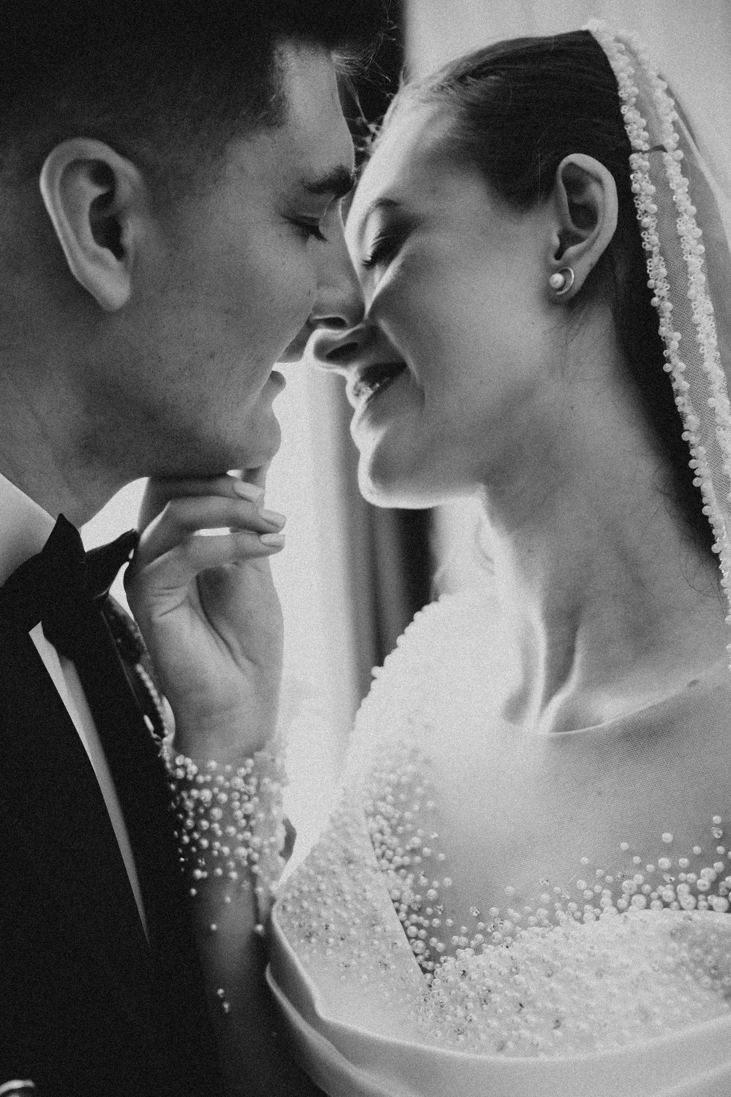 🤎 Alexandra & Marius - Wedding Day Preview. Wedding & Family Photographer