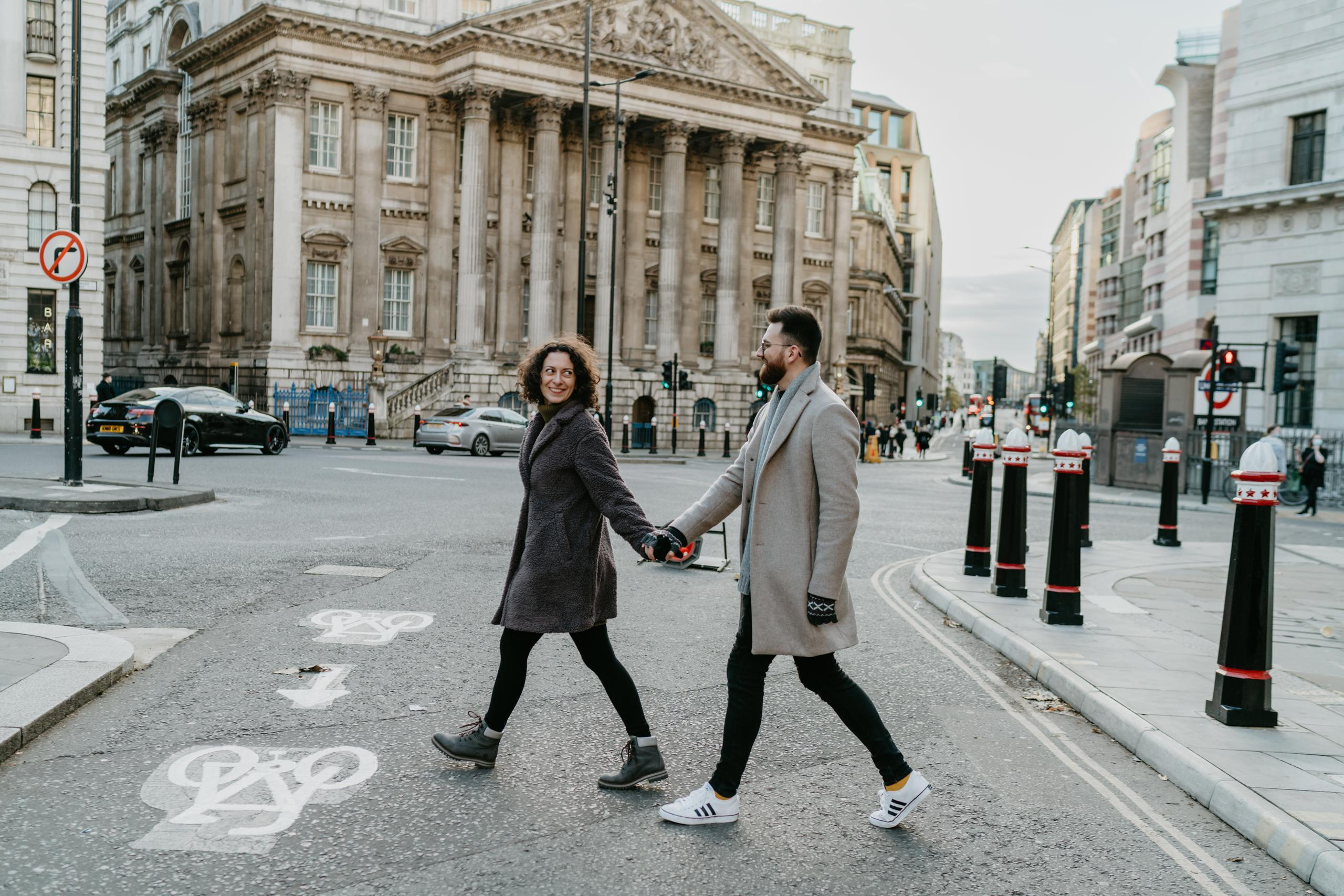 Warm Christmas engagement session in Central London. London portrait and family photographer