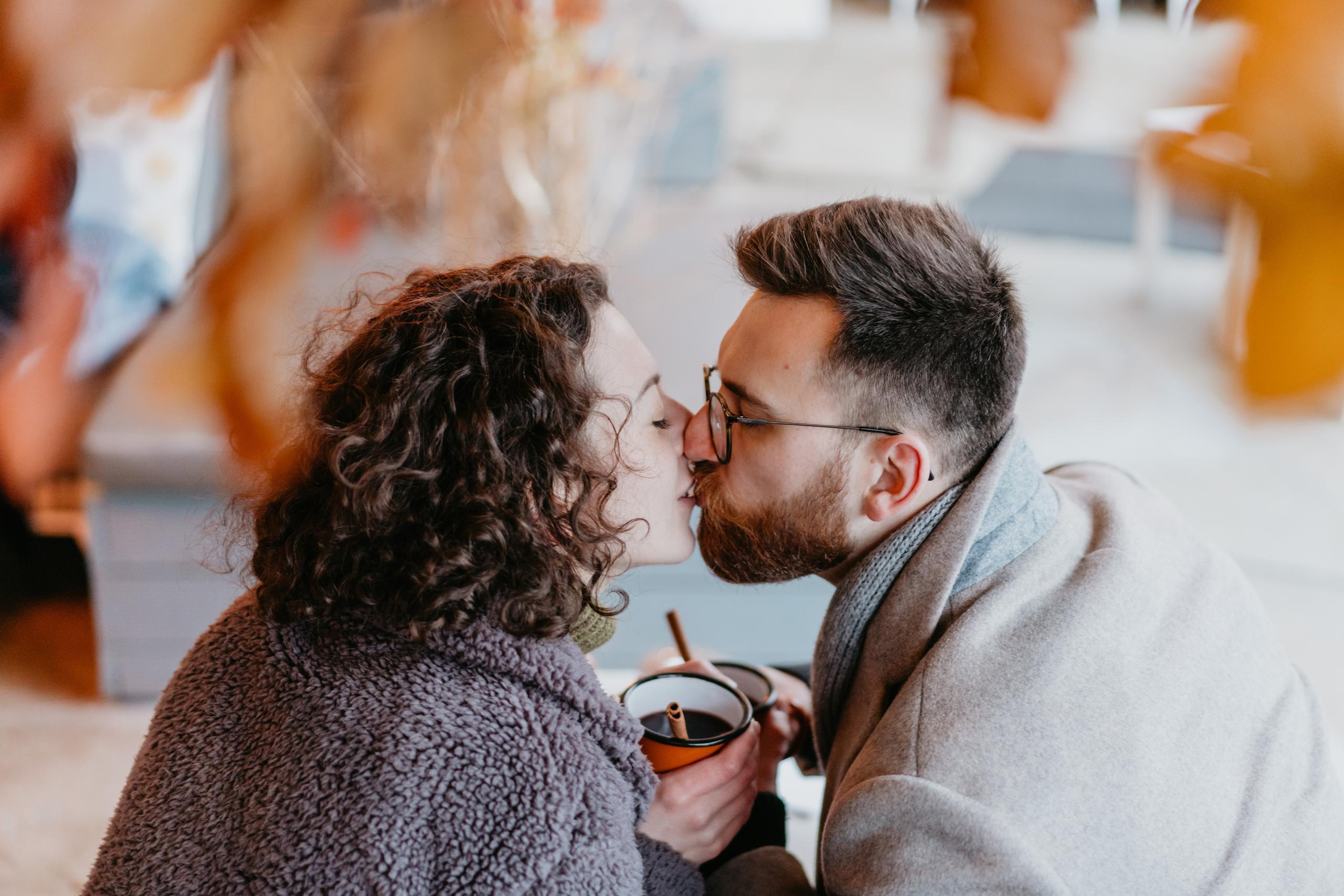 Warm Christmas engagement session in Central London. London portrait and family photographer