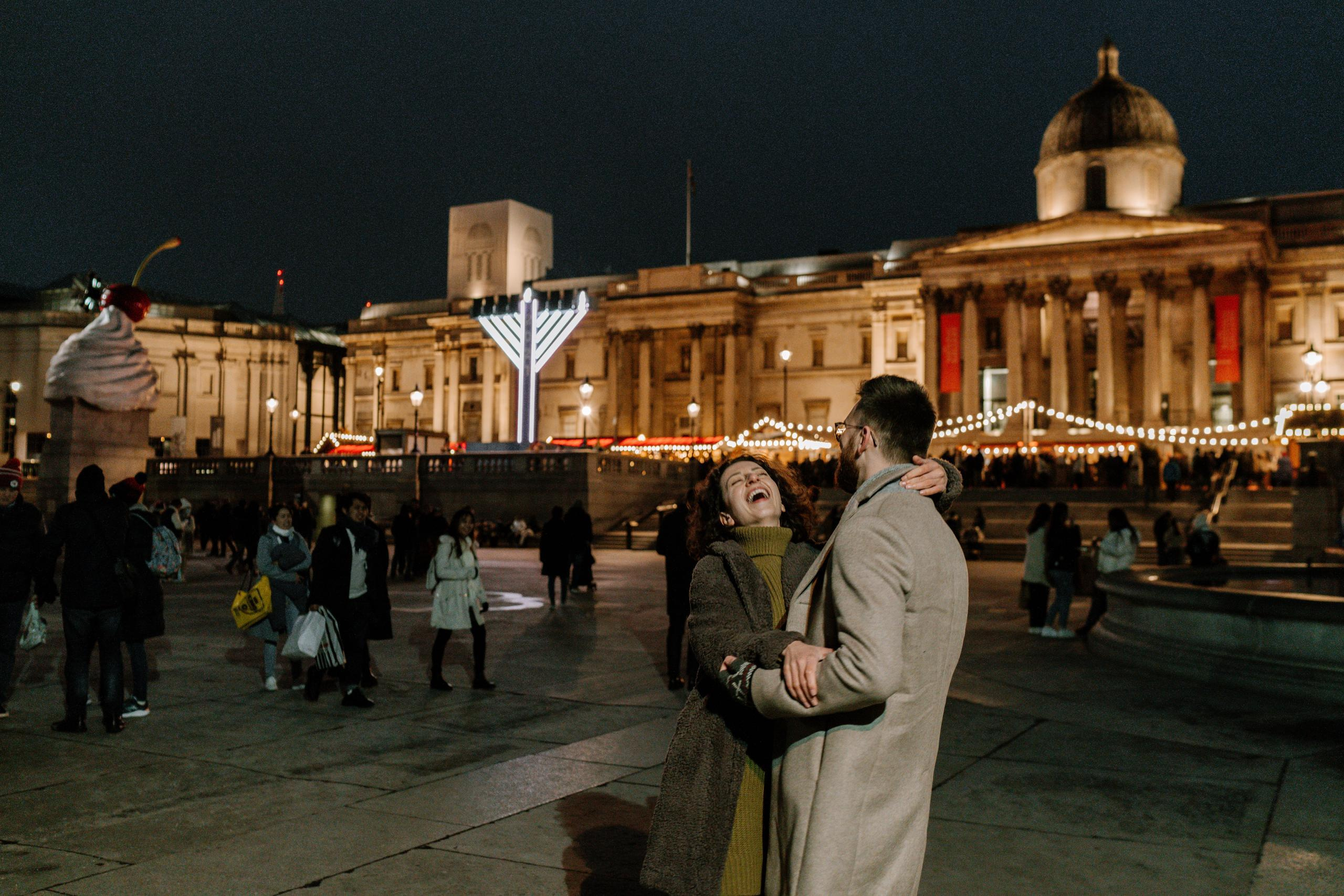 Warm Christmas engagement session in Central London. London portrait and family photographer