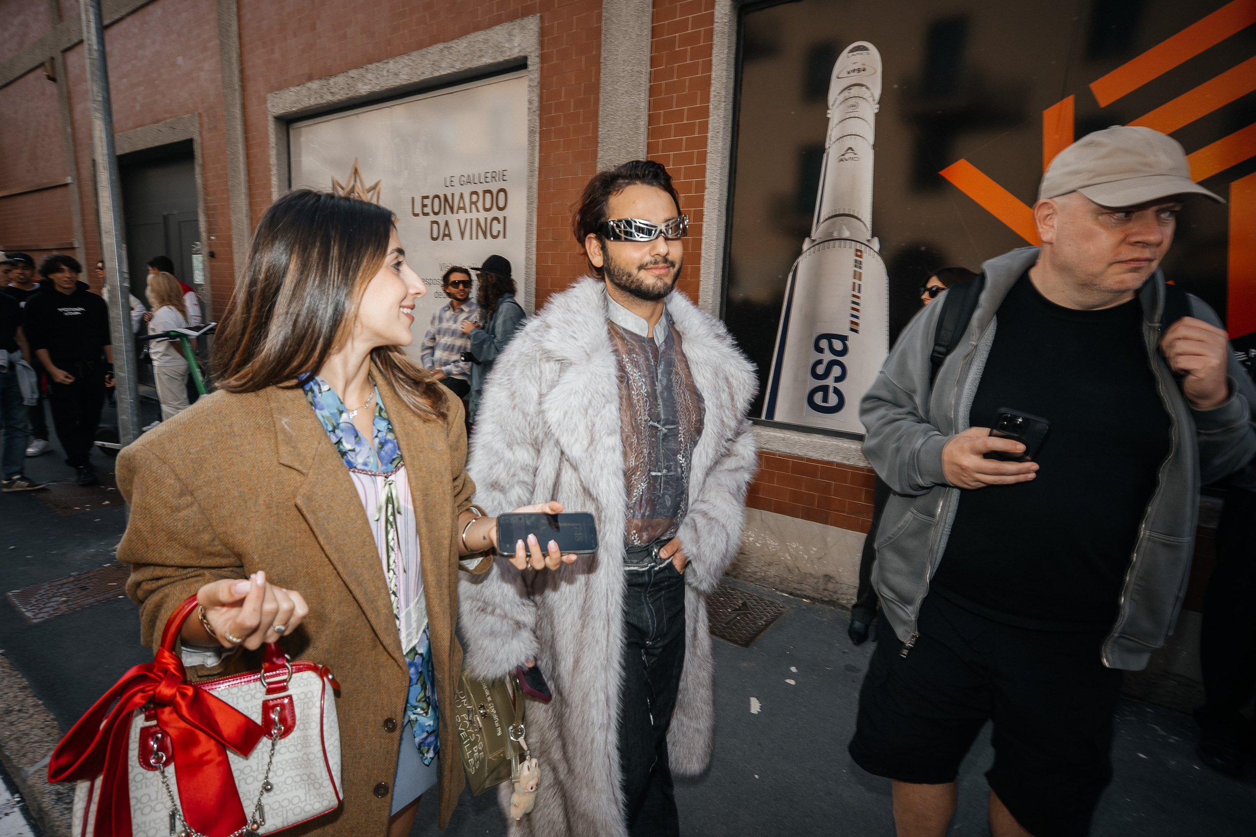 Prada ● Moschino. Valokuvaaja Lahti, Helsinki Elena Salonen