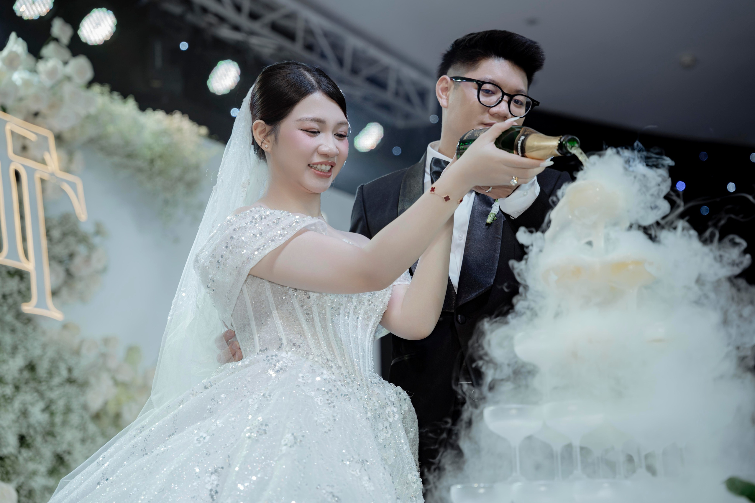 THUAN & TRINH. WEDDING PHOTOGRAPHER IN VIETNAM