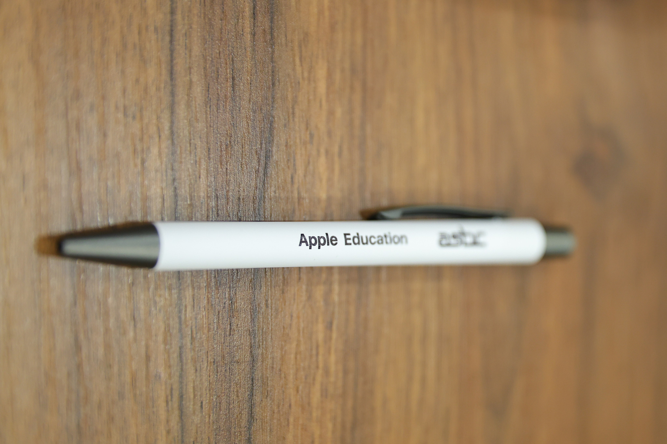 Презентация Apple education Uzbekiston. Создает увлекательные учебные материалы. Профессиональная Фото-Видео Студия Геннадия Нестеренко | Ташкент и Весь Узбекистан