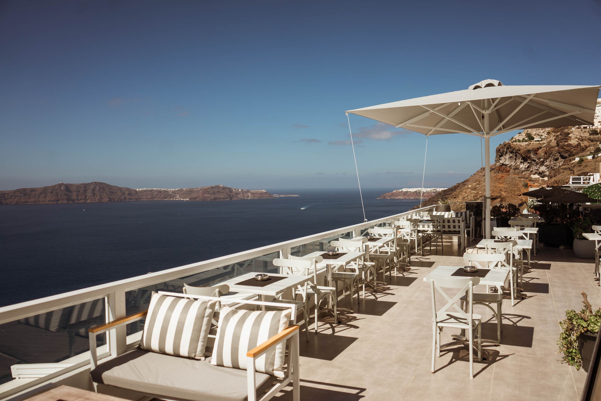 lovely cafe overlooking the sea