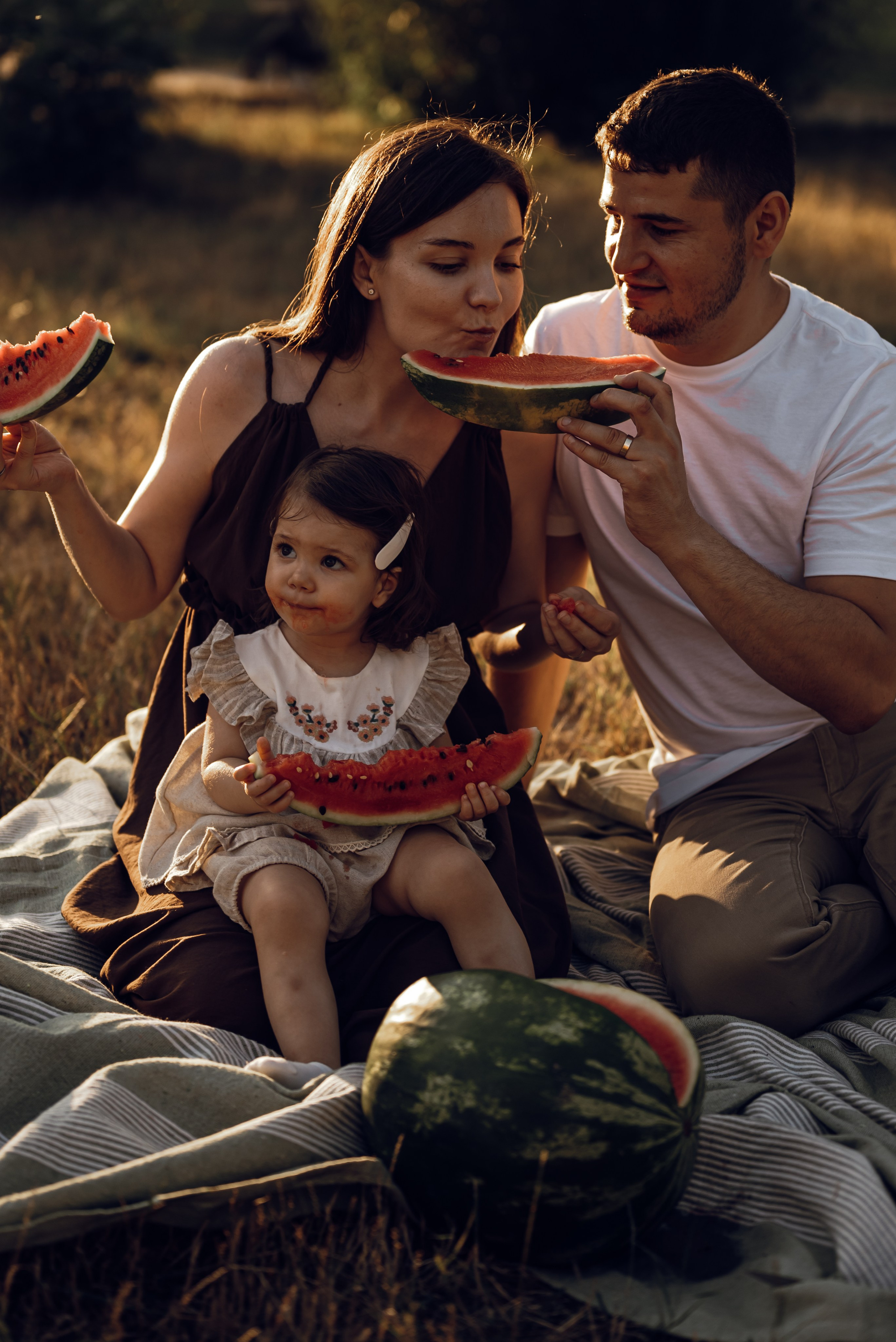 Tanya, Victor, Kira. Photographer Irina Novikova