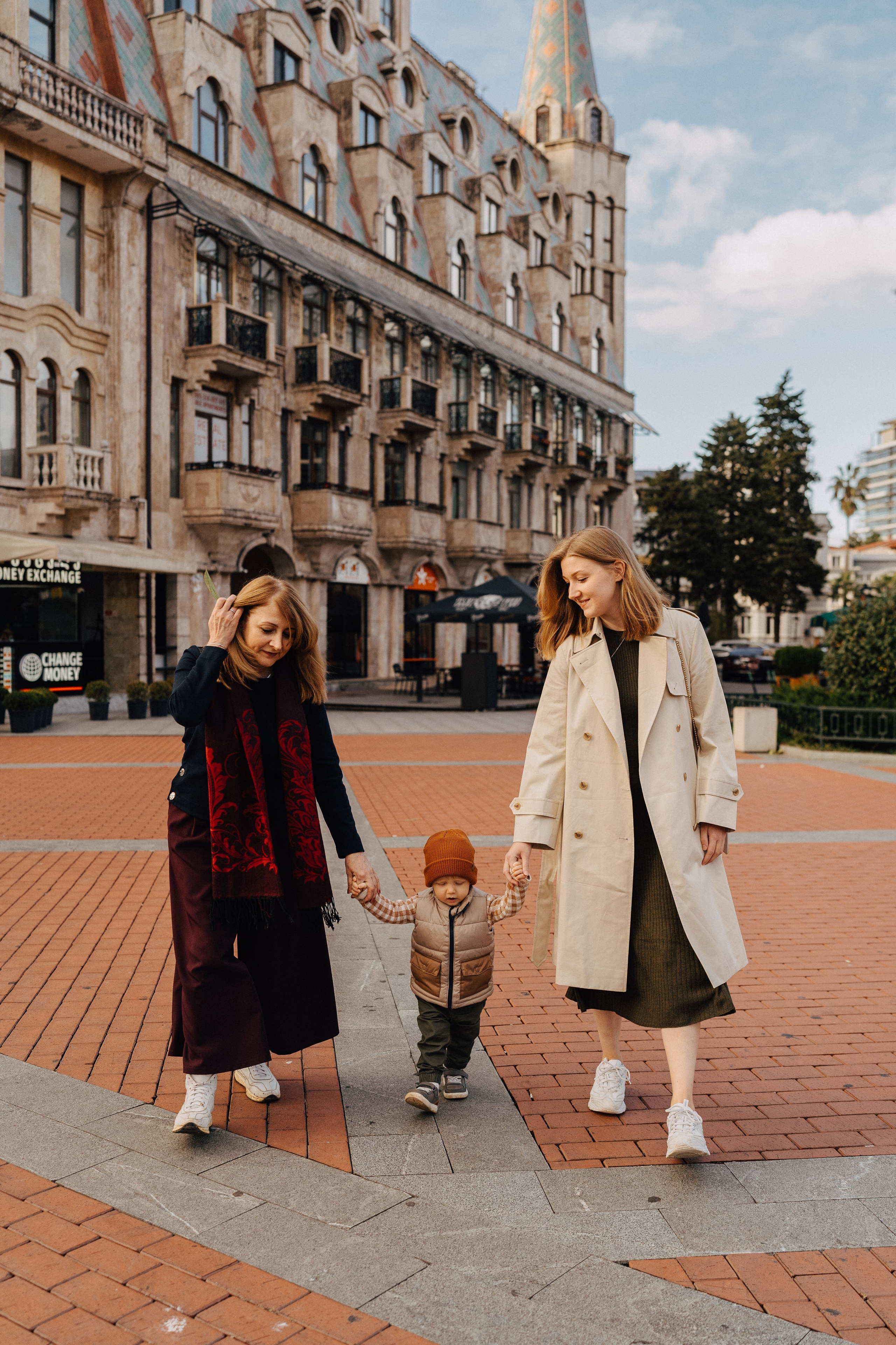 Семейная фотосессия в Батуми. Портретный и свадебный фотограф в Батуми Валерия Азаренко