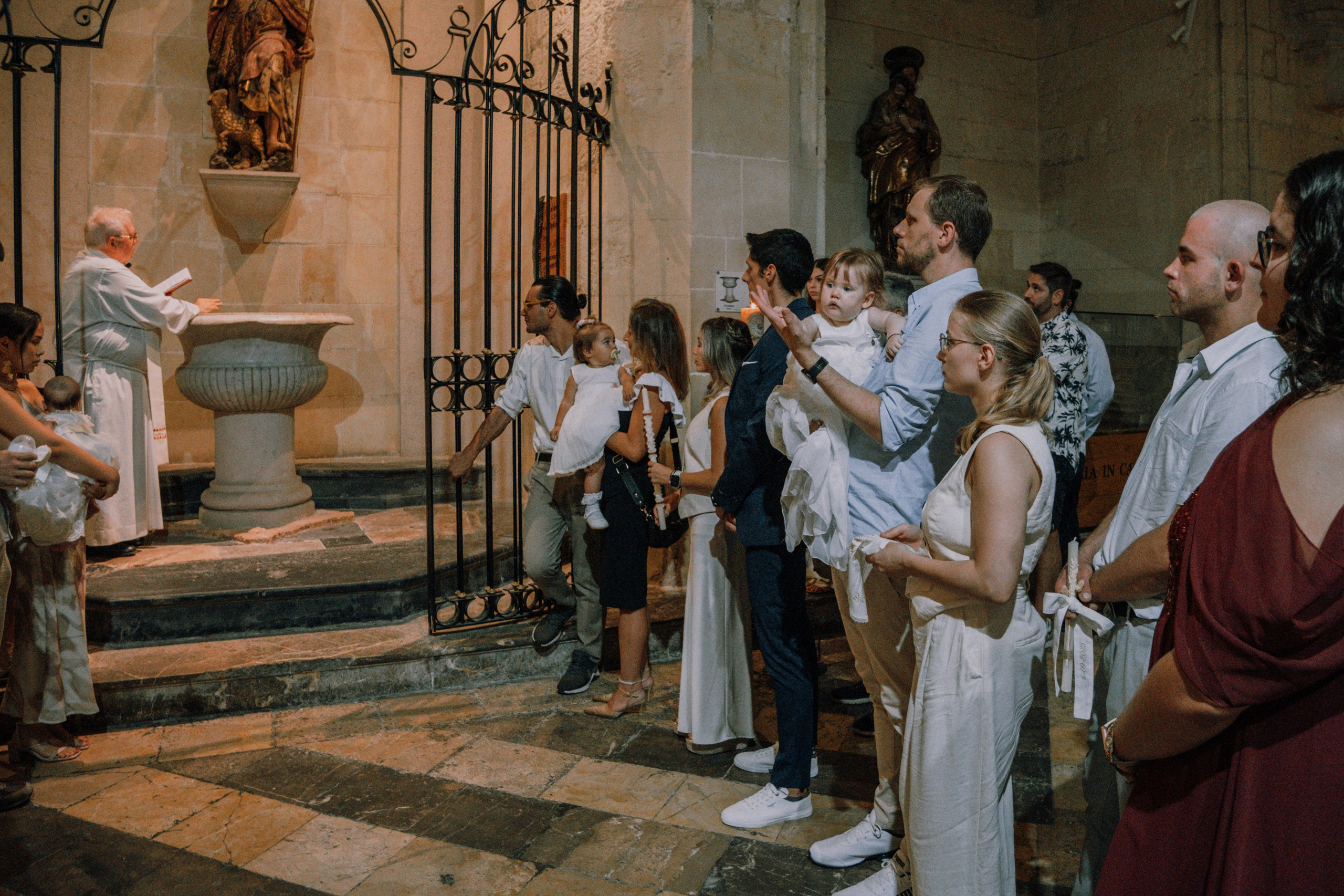 Bautizo. Fotografía profesional en Calafell - Elena Medvedeva
