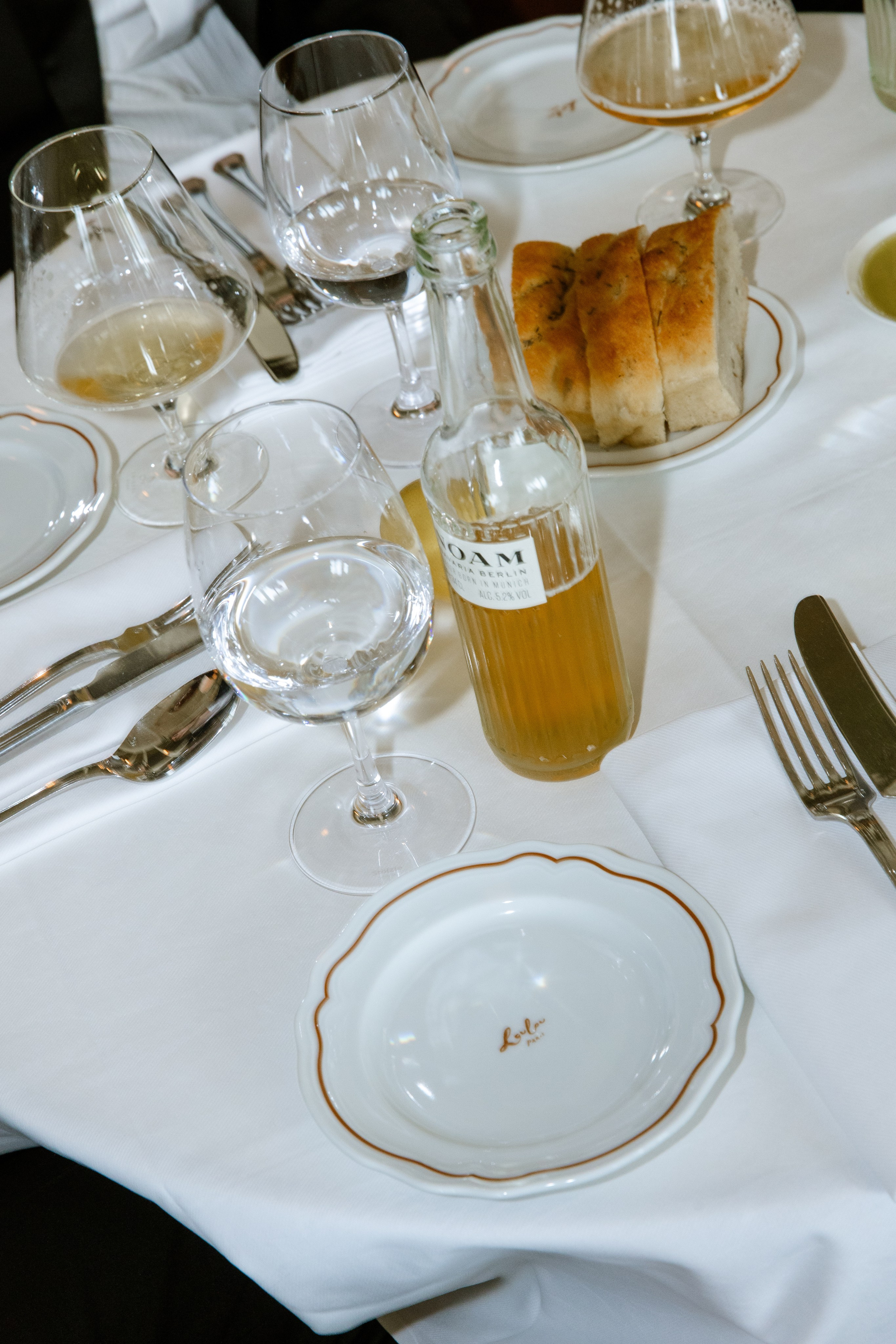 Clara & Douglas | Wedding Photography in Paris. Paris Wedding Photographer