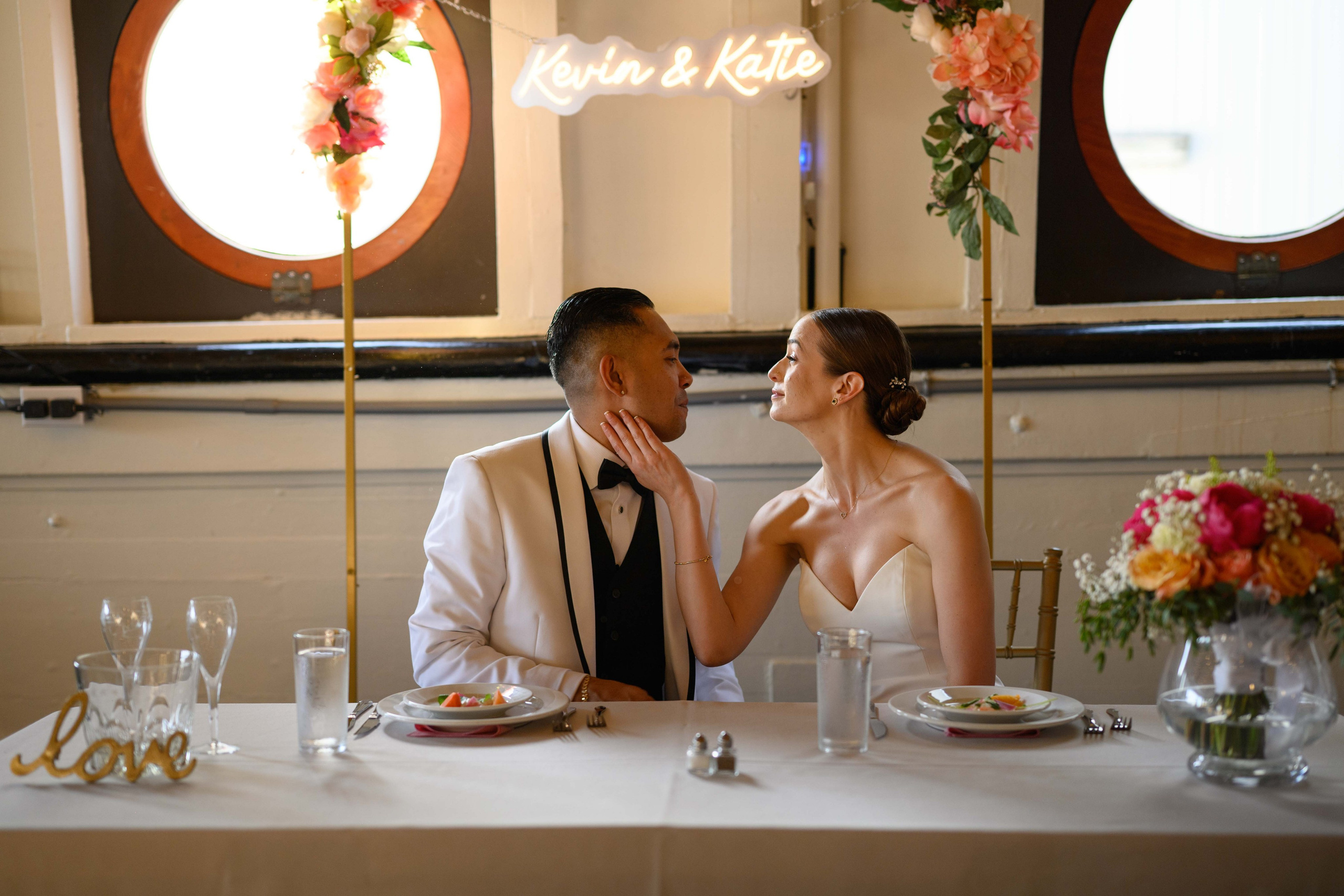 Kevin & Katie. Wedding & portrait photography in the Seattle Area. Helen Michelle photographer