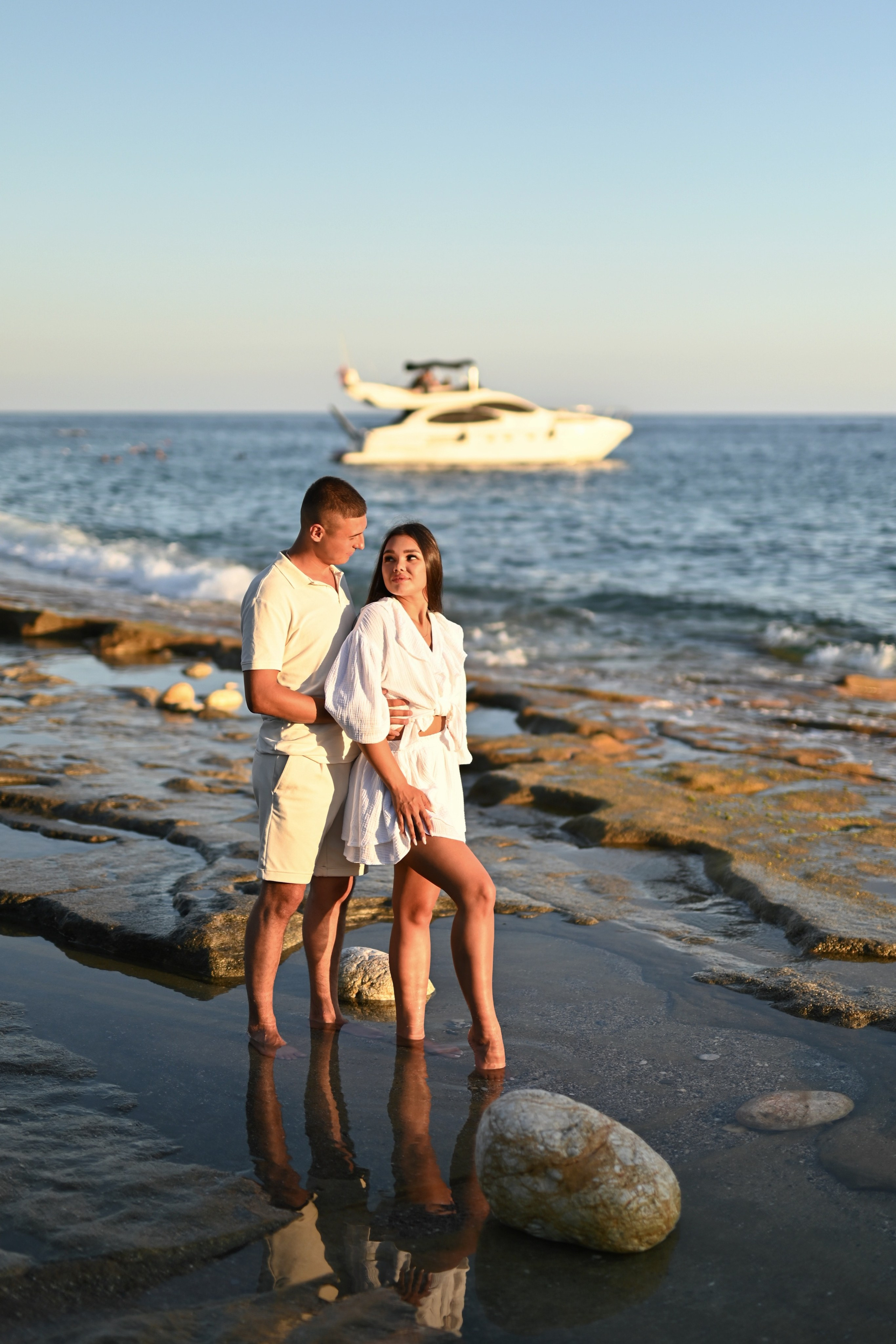 Love story на пляже Улаш. Photographer in Alanya, Side, Manavgat. Türkiye