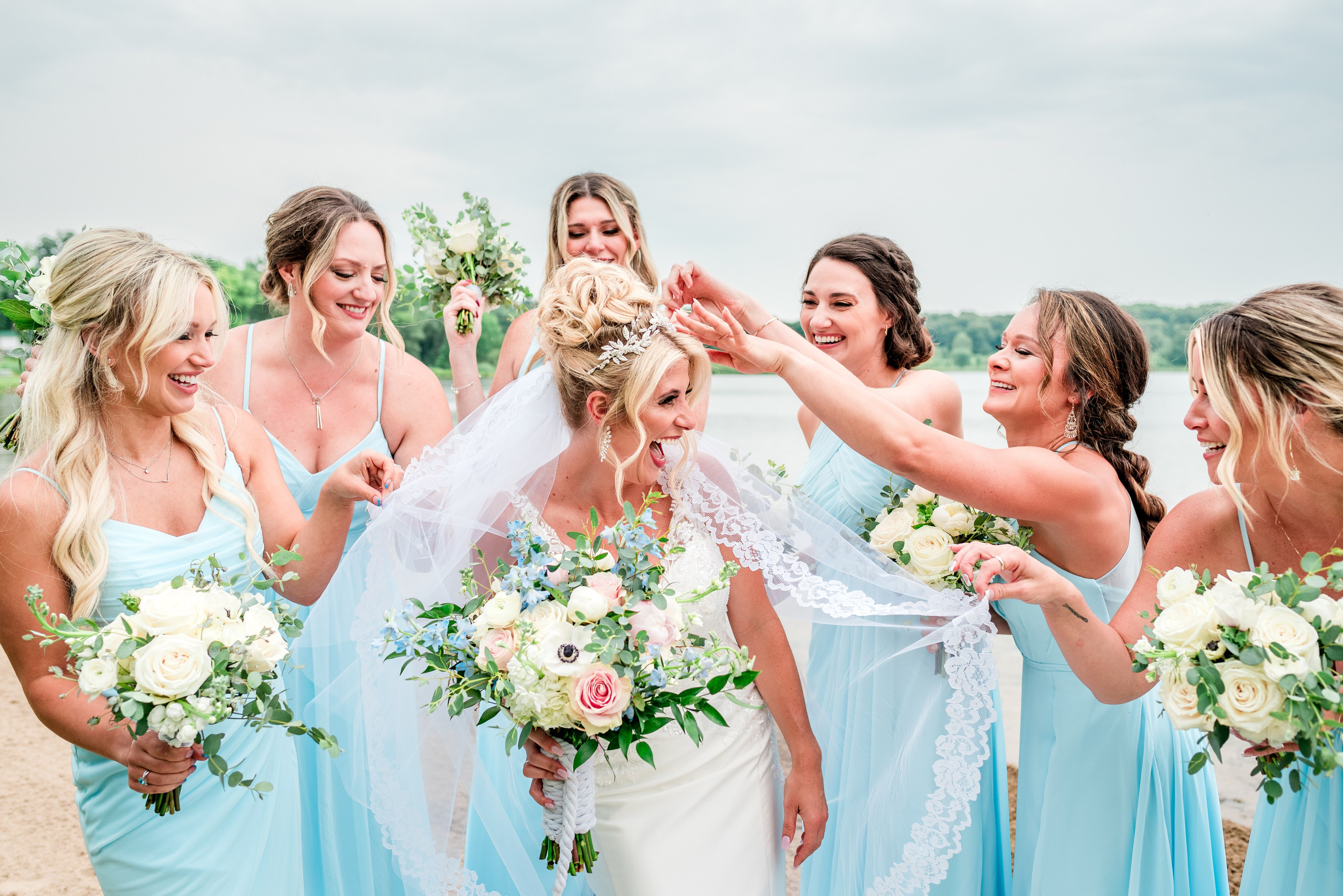Classy Nautical Wedding at Waldenwoods Resort | Howell, MI Wedding Photographer. Alexandria Danielle Photography | Fort Wayne & Indianapolis Wedding Photographer