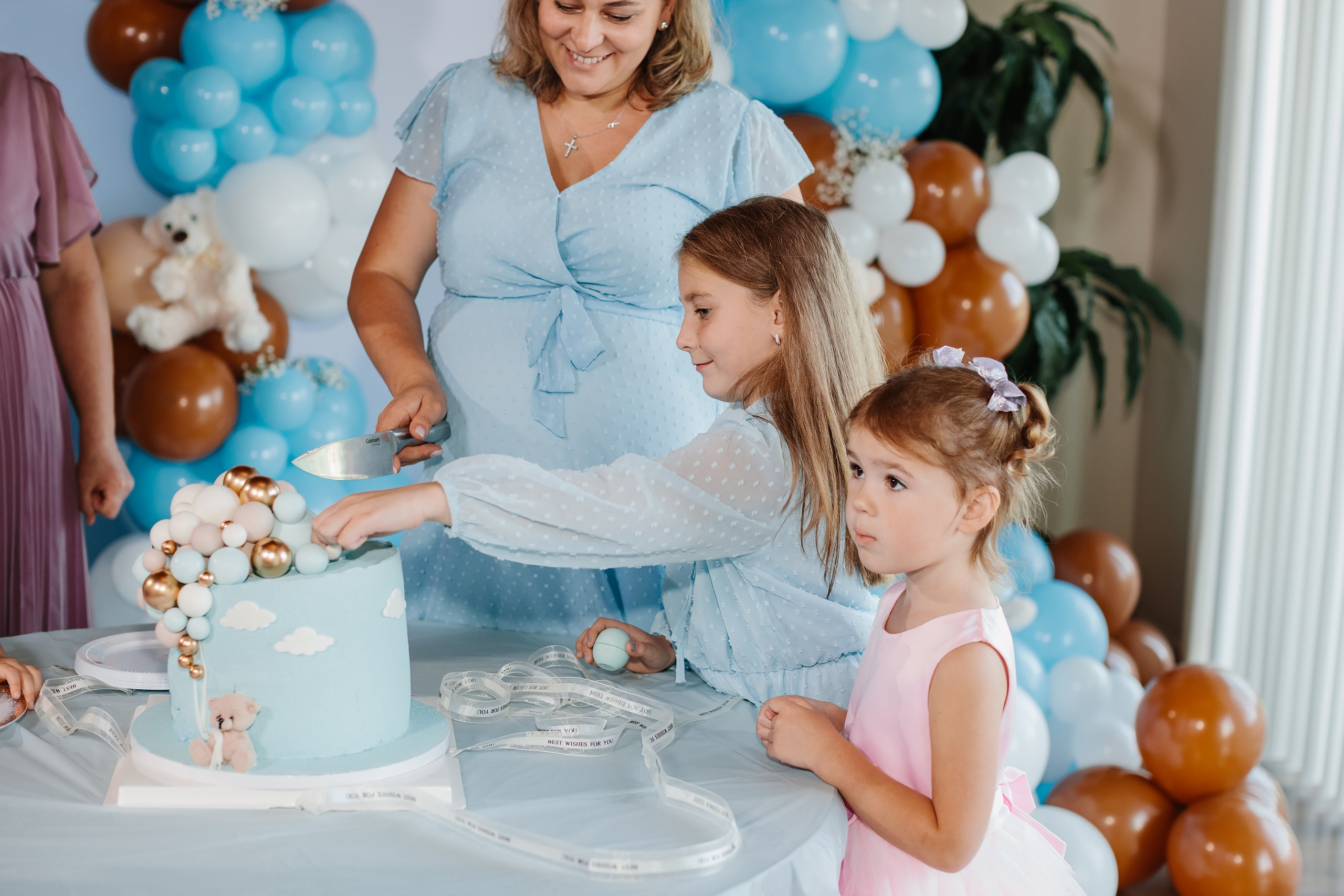 10.01.2022 Baby shower. Wedding family event photographer in Chicago Nick Yushevich