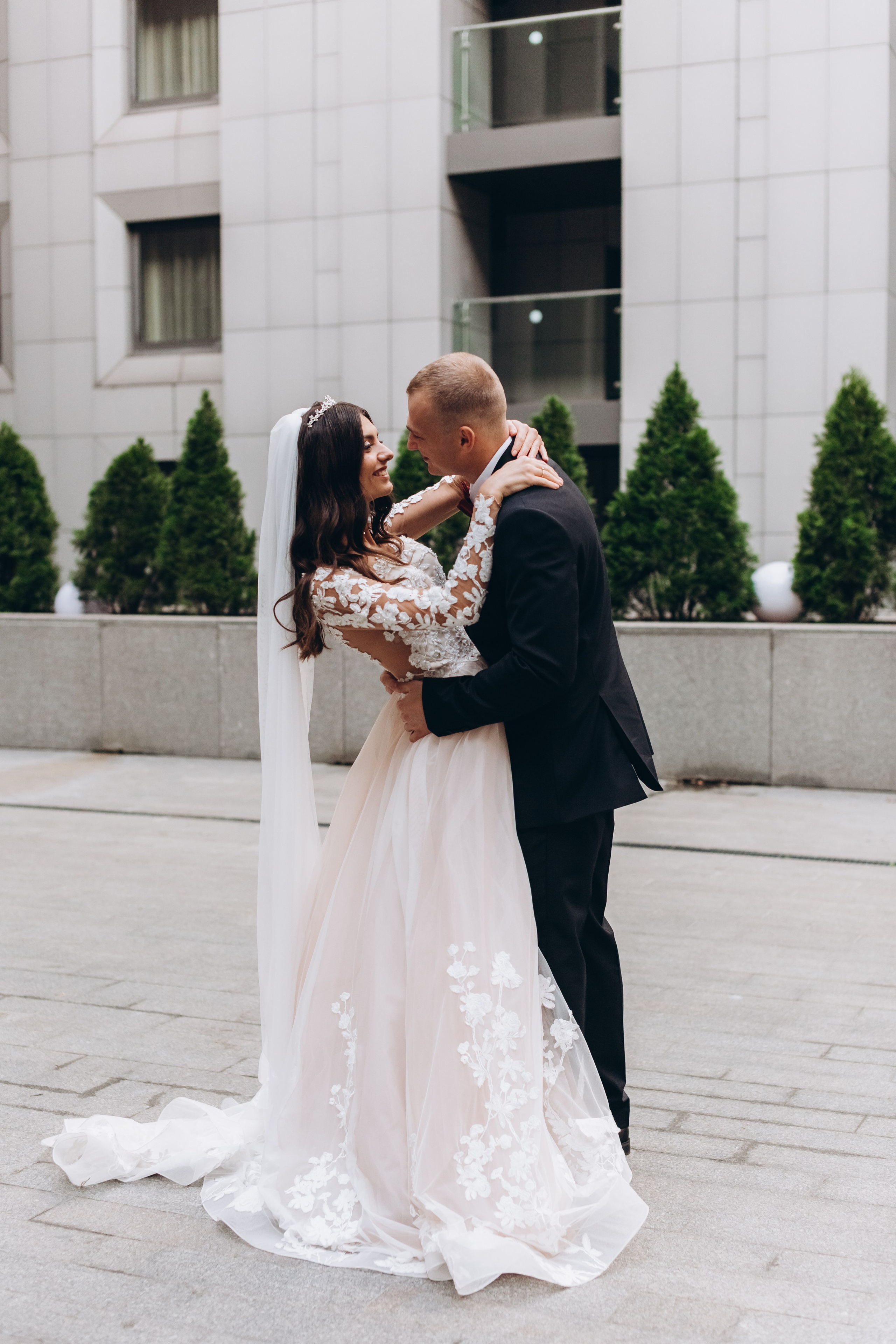 Julia & Sergio. Wedding and Family Photograph