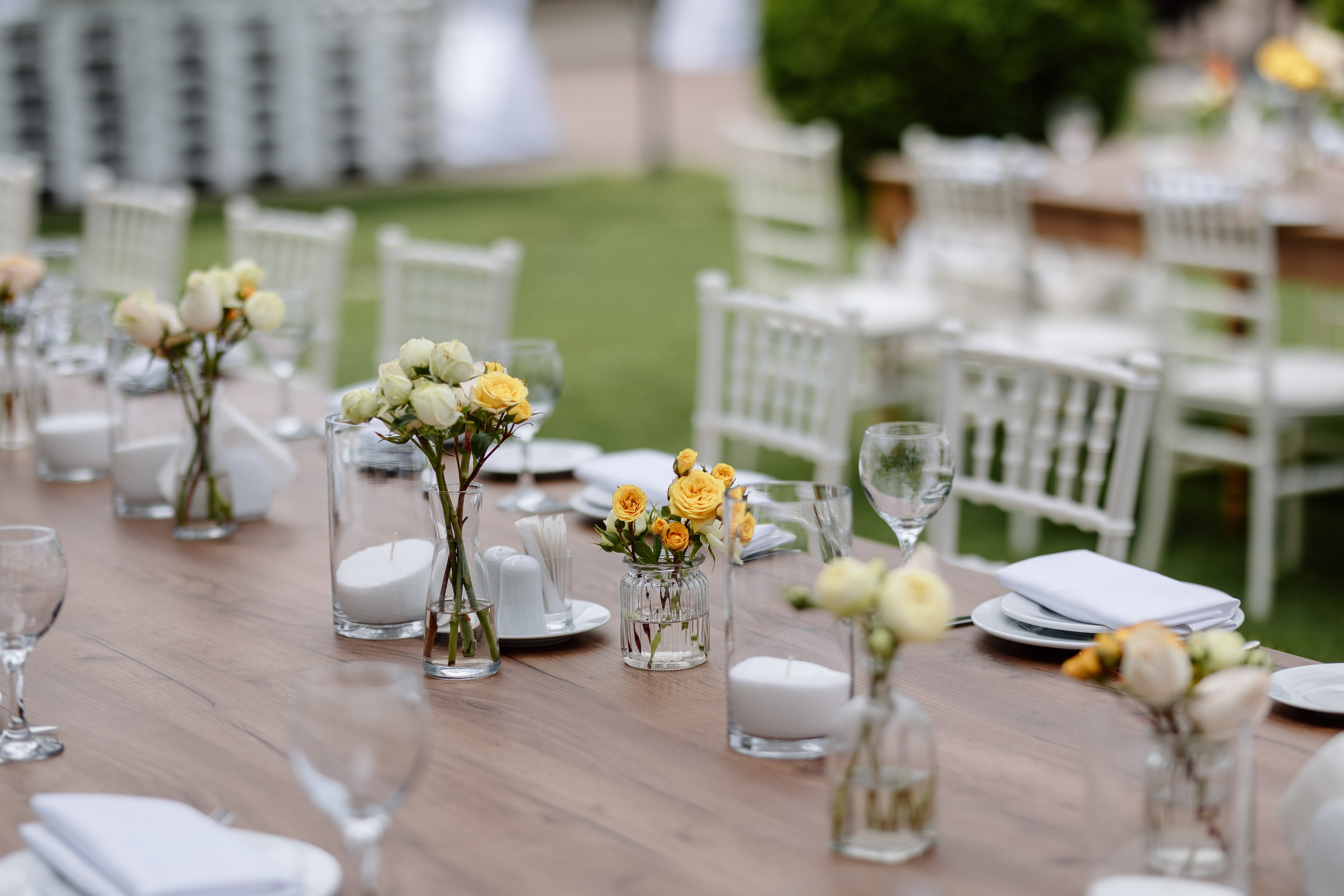 Corina & Dumitru. Main