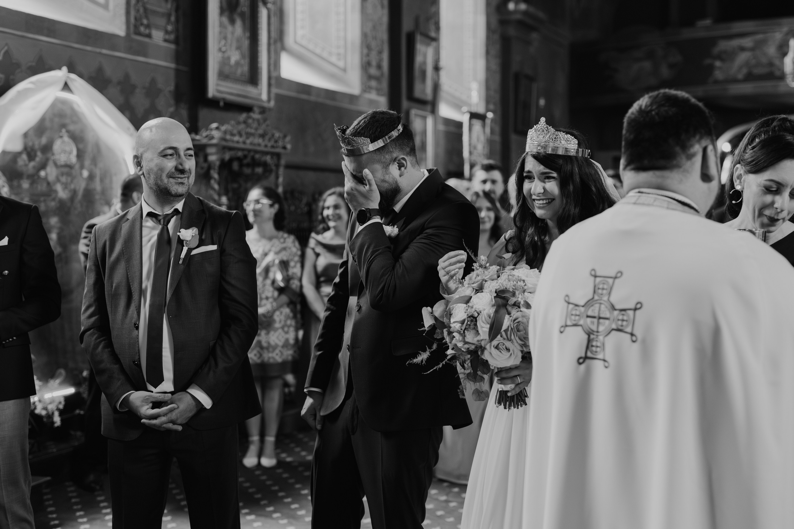 Flori & Cosmin. Main