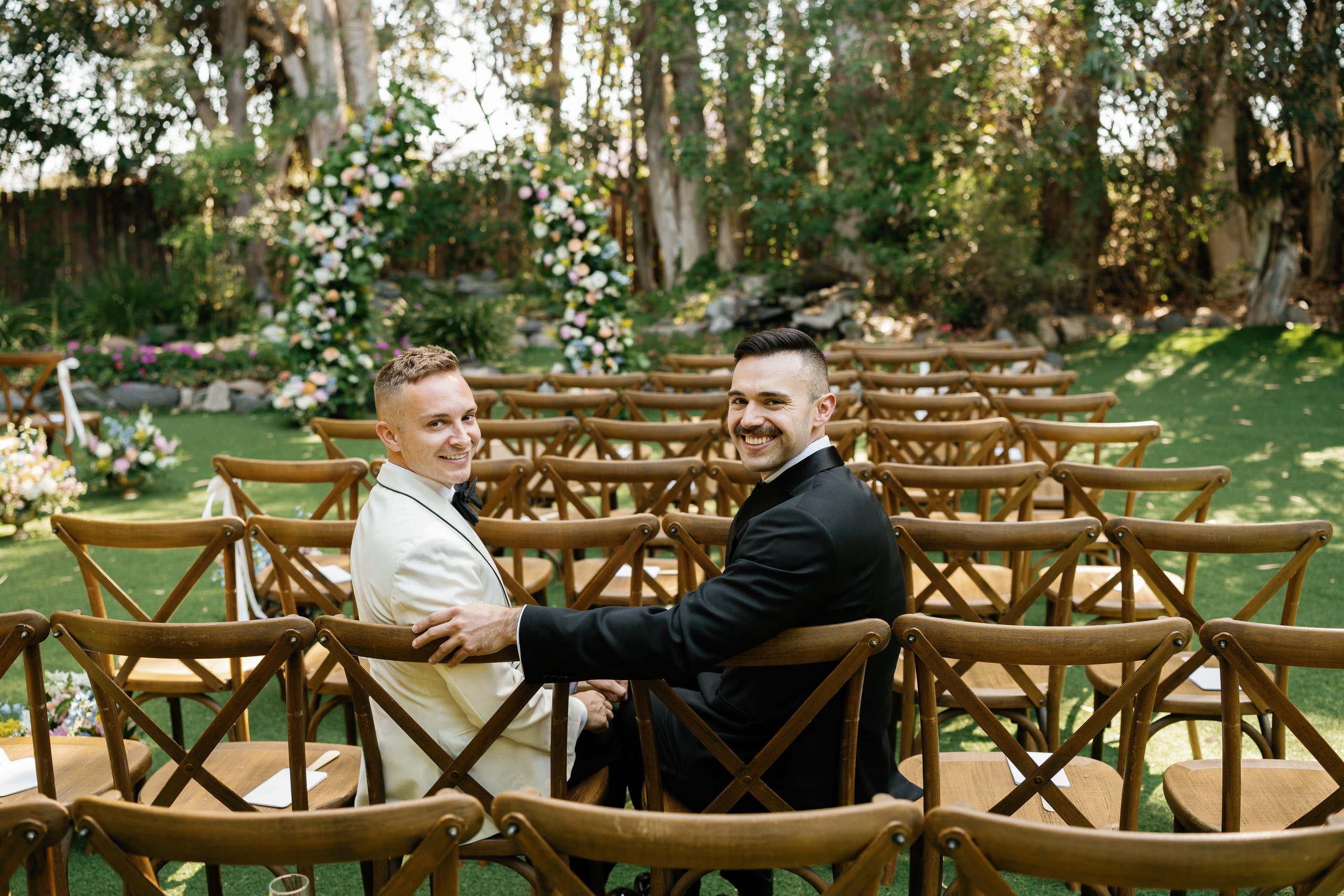 LGBT wedding photographer in California. Wedding Photography & Videography Team in California, Los Angeles, San Francisco, San Diego and Travel