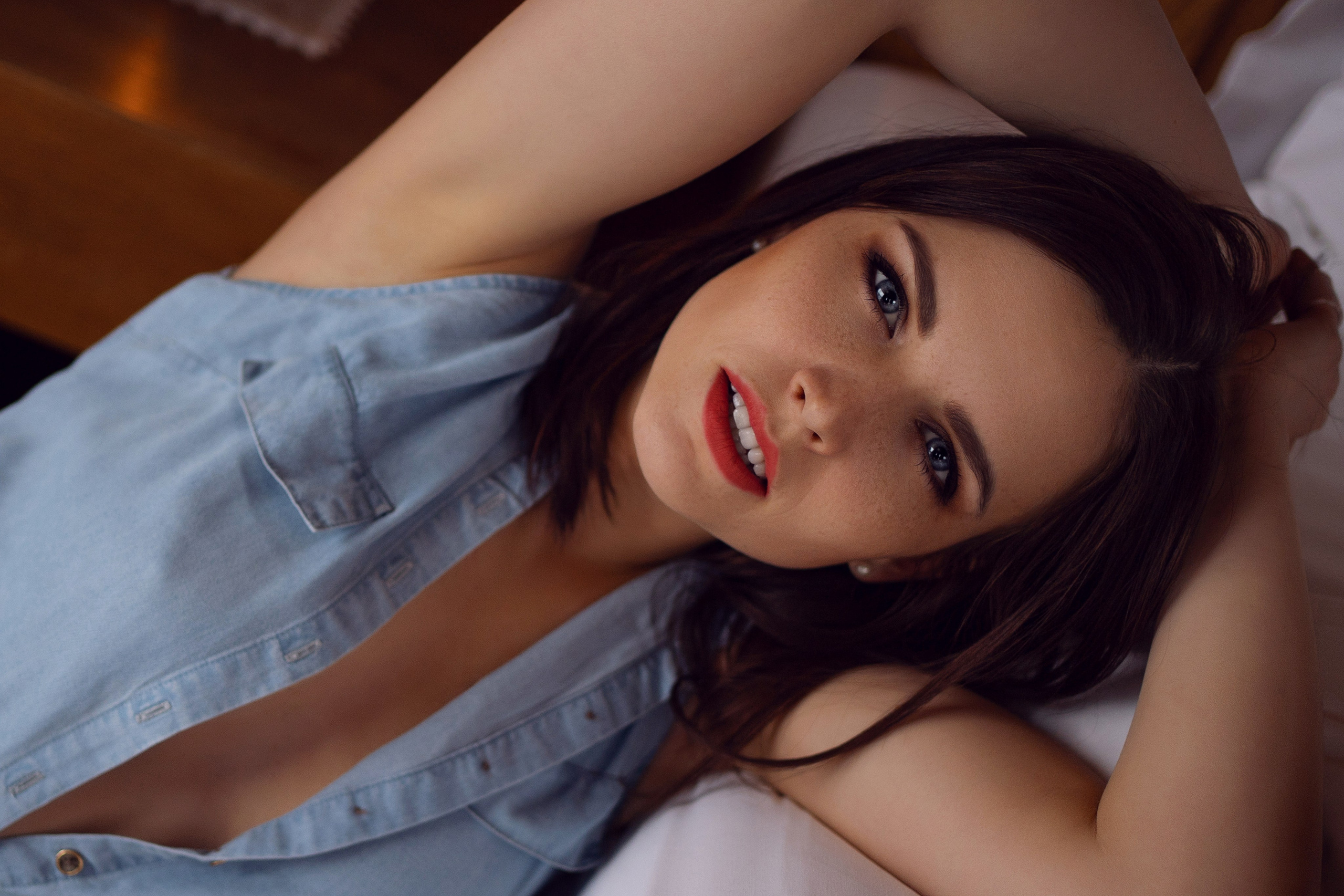 Valentina in the blue jumpsuit