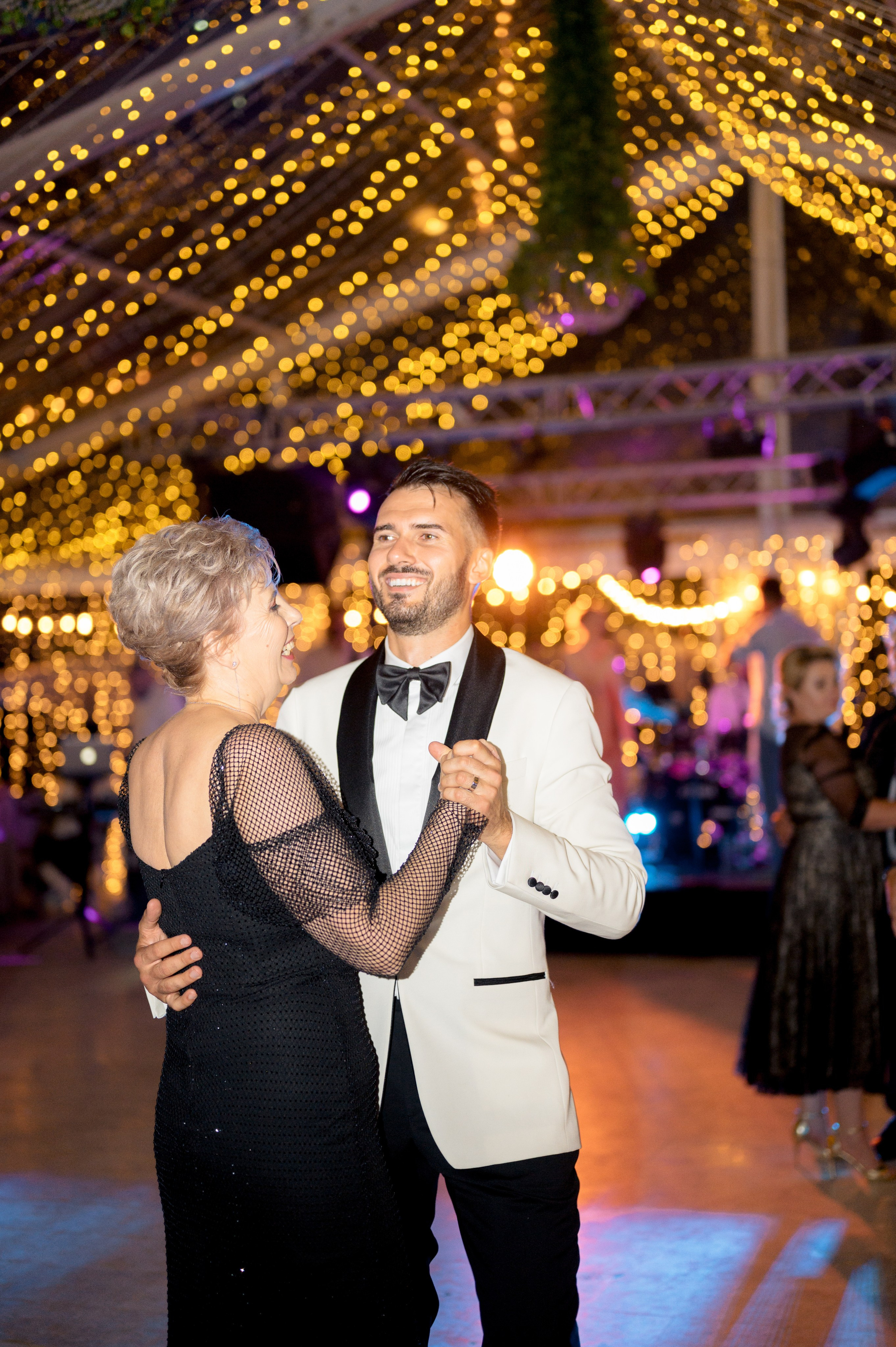 Patricia & Mihai – nuntă la Cesari | Fotograf nuntă București