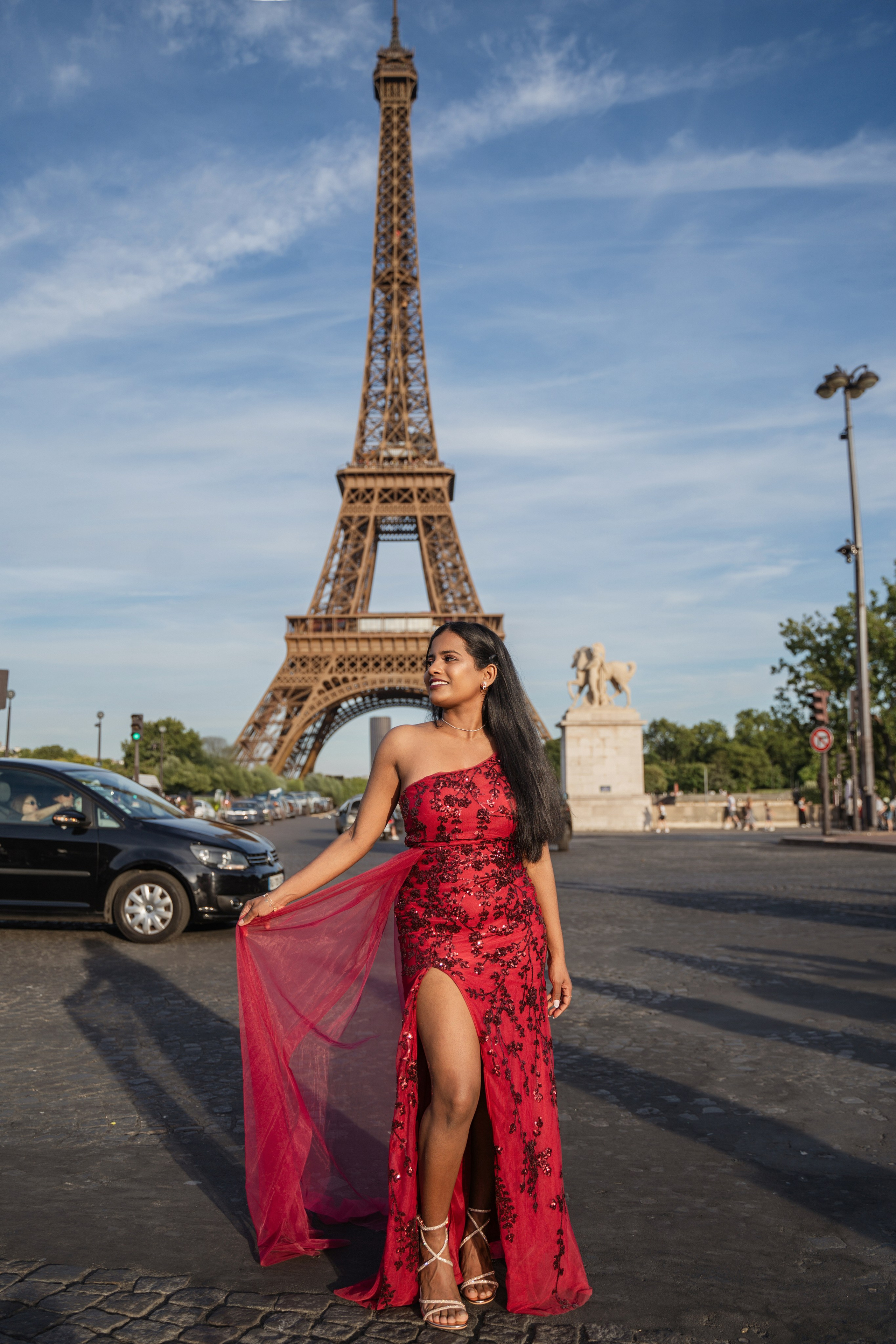 Richa (1 hour). Photographer in Paris|Solo and groups, portraits & content, couples photo-shoot in Paris at the best locations