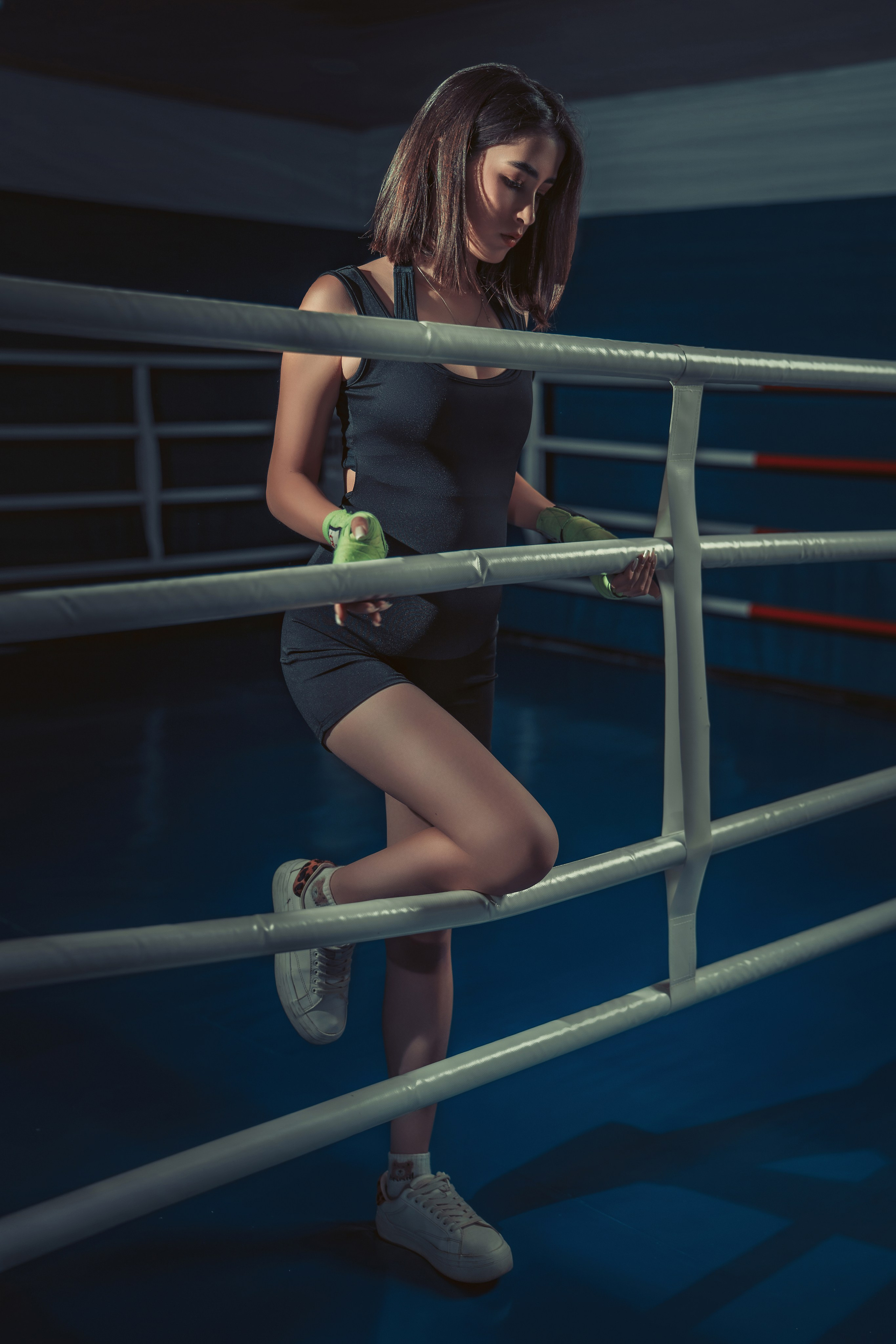 Kamila M. Nifty photography — коммерческий и портретный фотограф в Ташкенте. Студийная и выездная съёмка