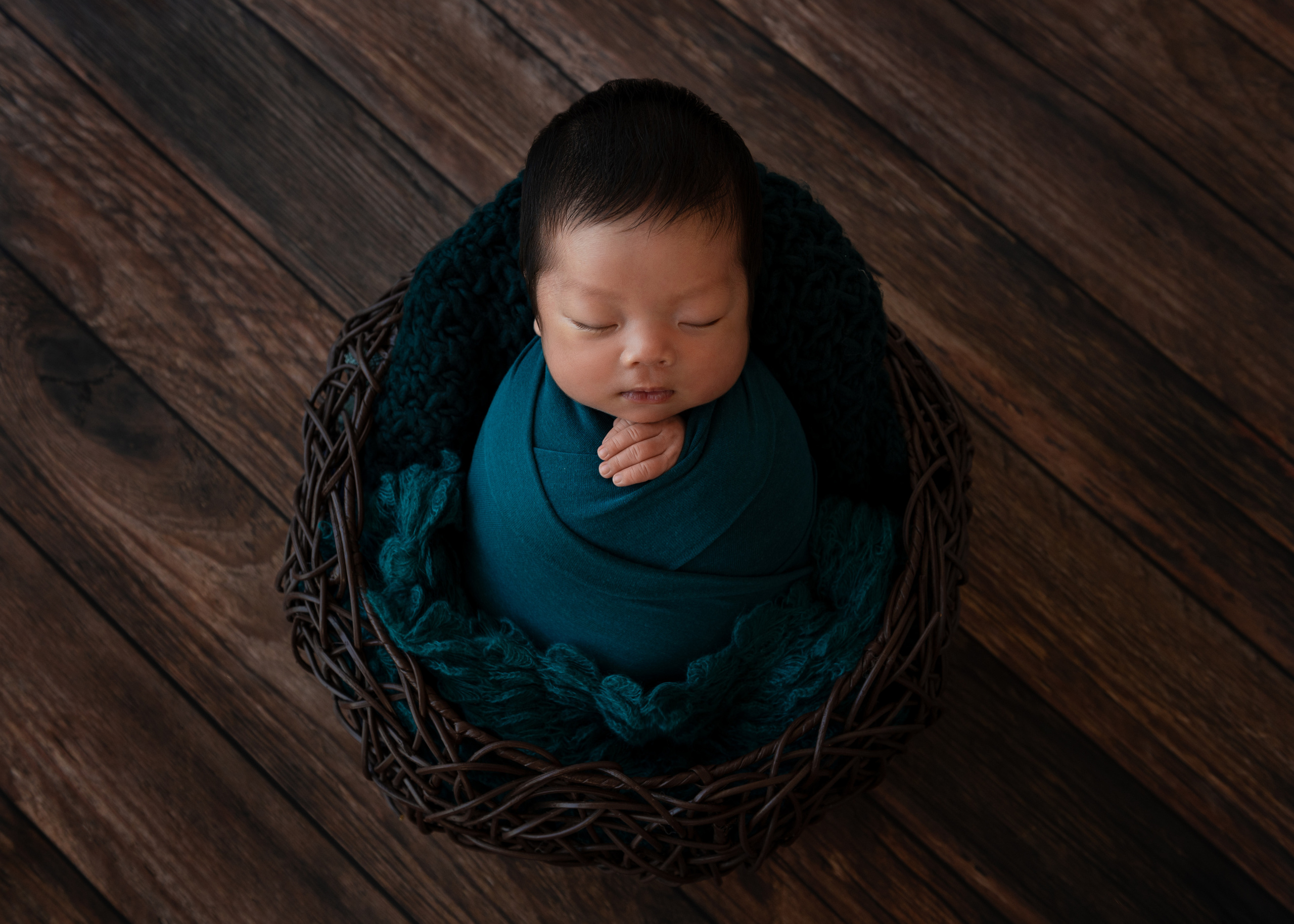 ギャラリー. 出張撮影　新生児ファインアート写真