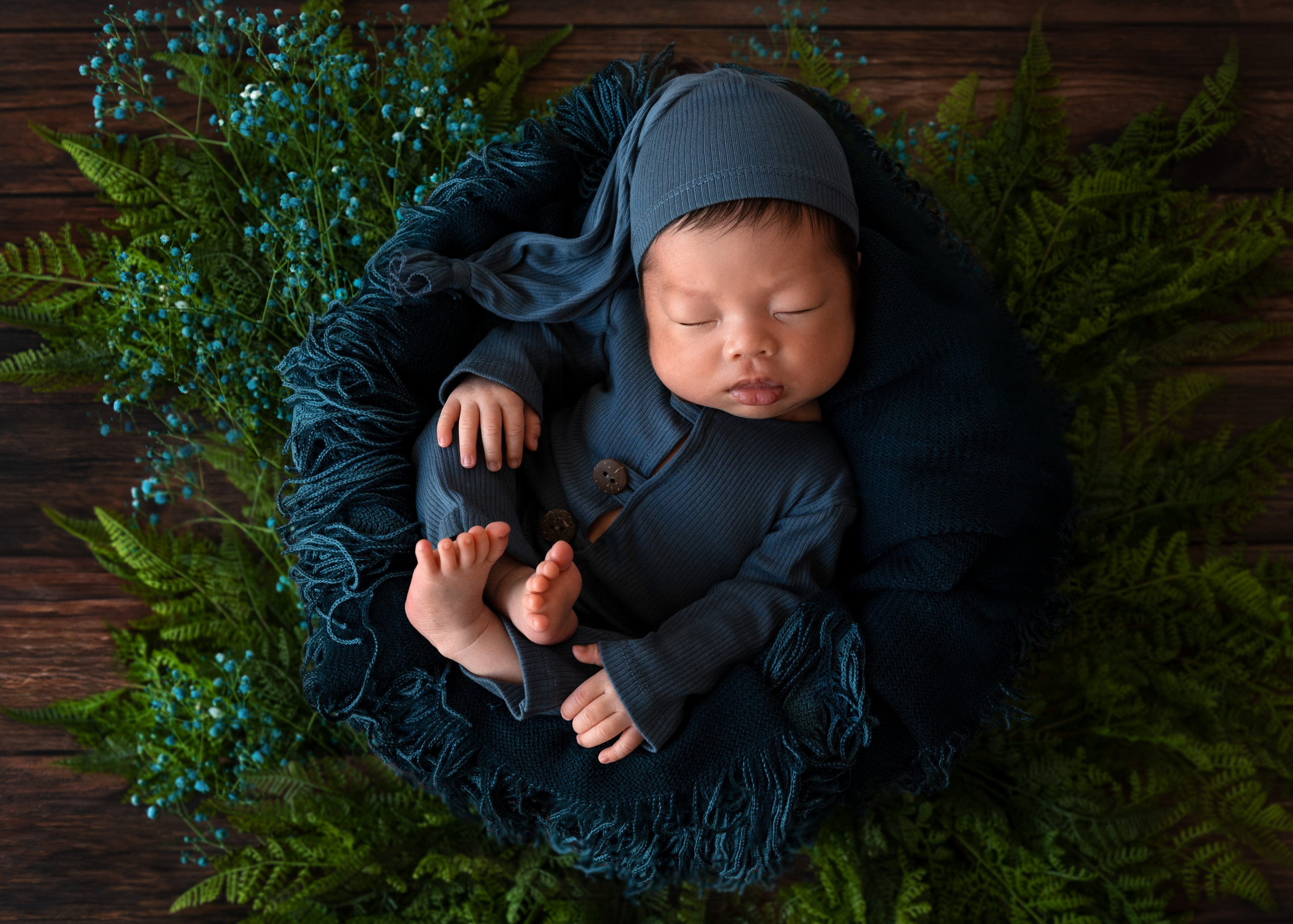 ギャラリー. 出張撮影　新生児ファインアート写真