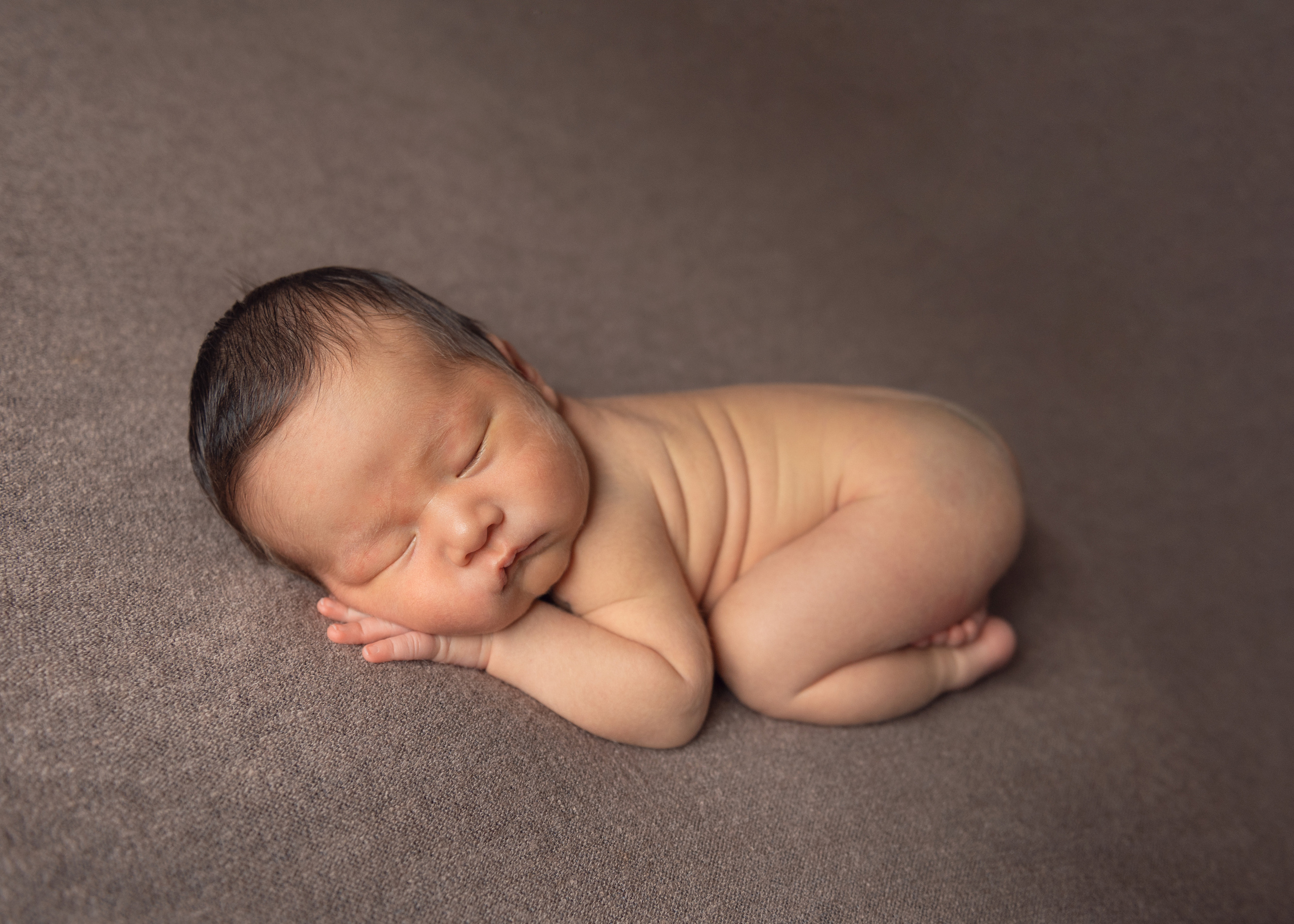 ギャラリー. 出張撮影　新生児ファインアート写真