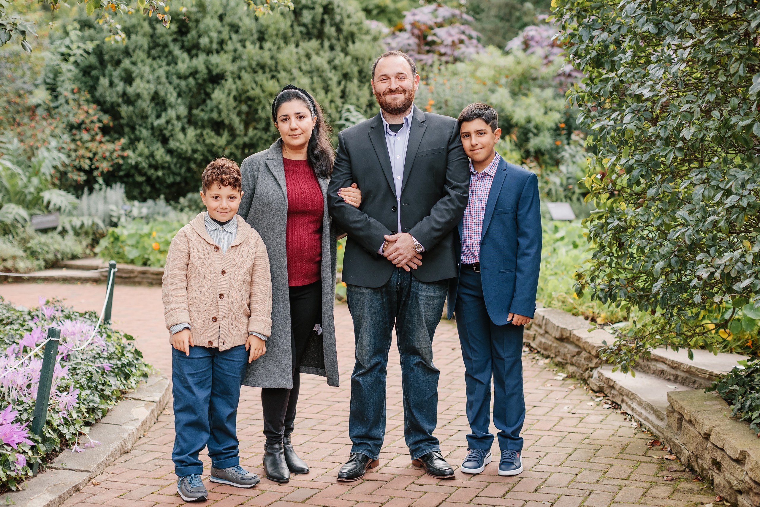 10.08.23 Family Photoshoot. Wedding family event photographer in Chicago Nick Yushevich