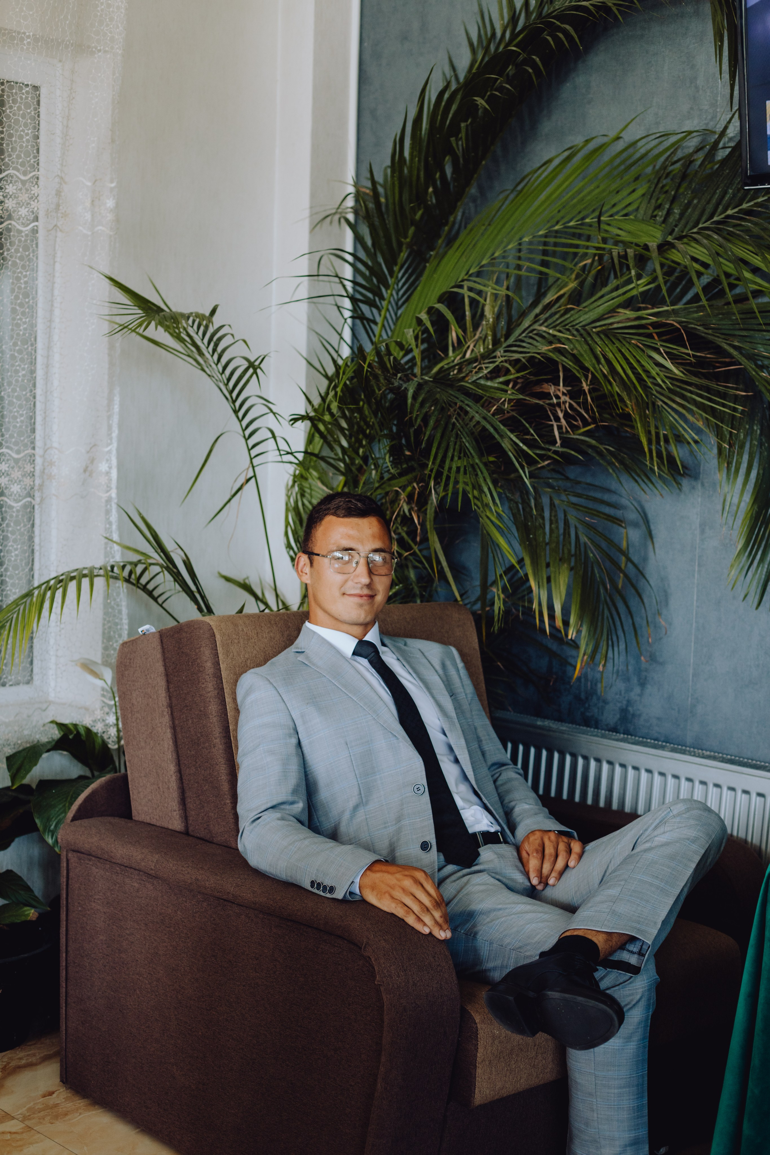 Cristi & Maria. Wedding & couple photographer from Romania Rut Vetan