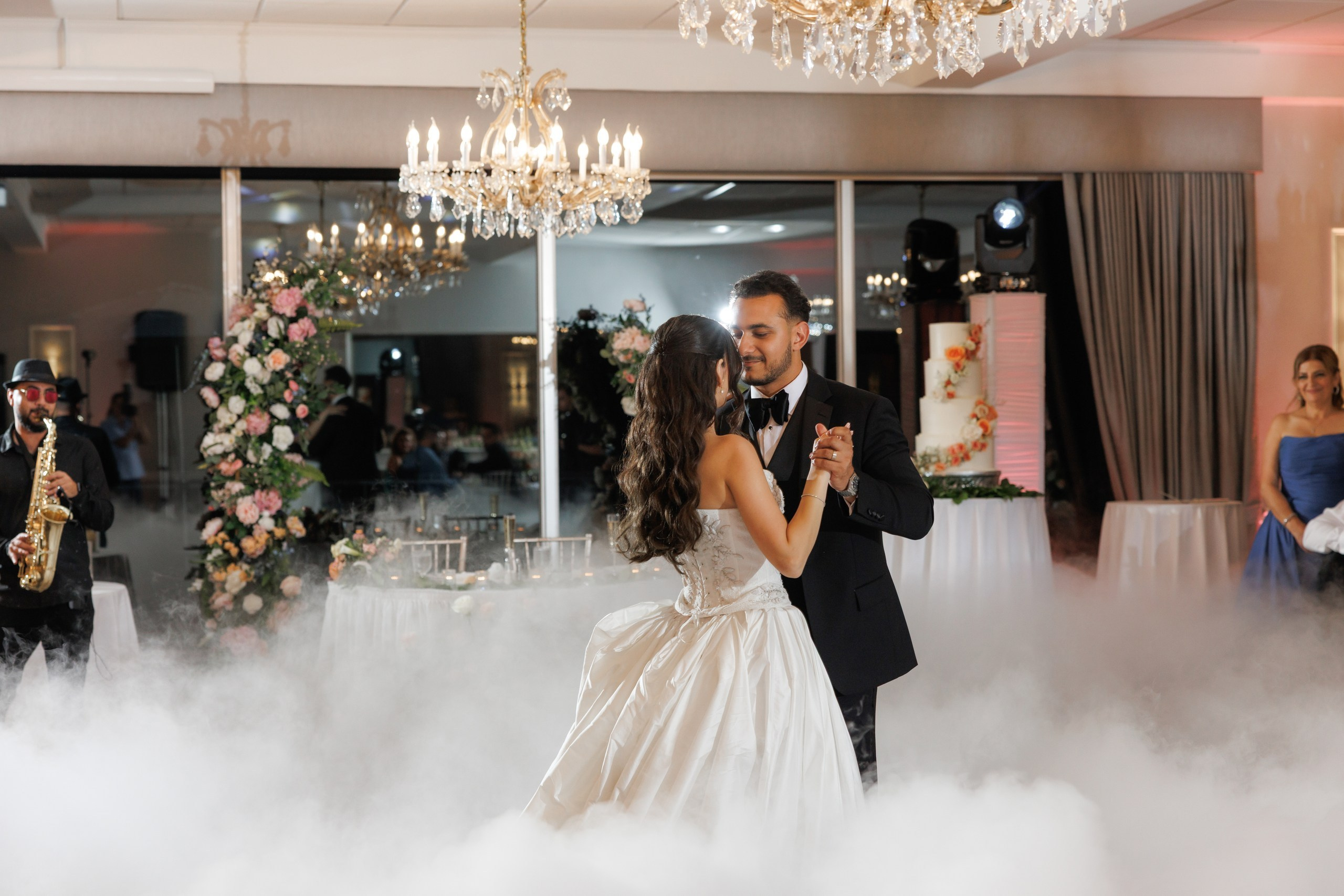 Jewel and Geovany. Wedding Photo & Video