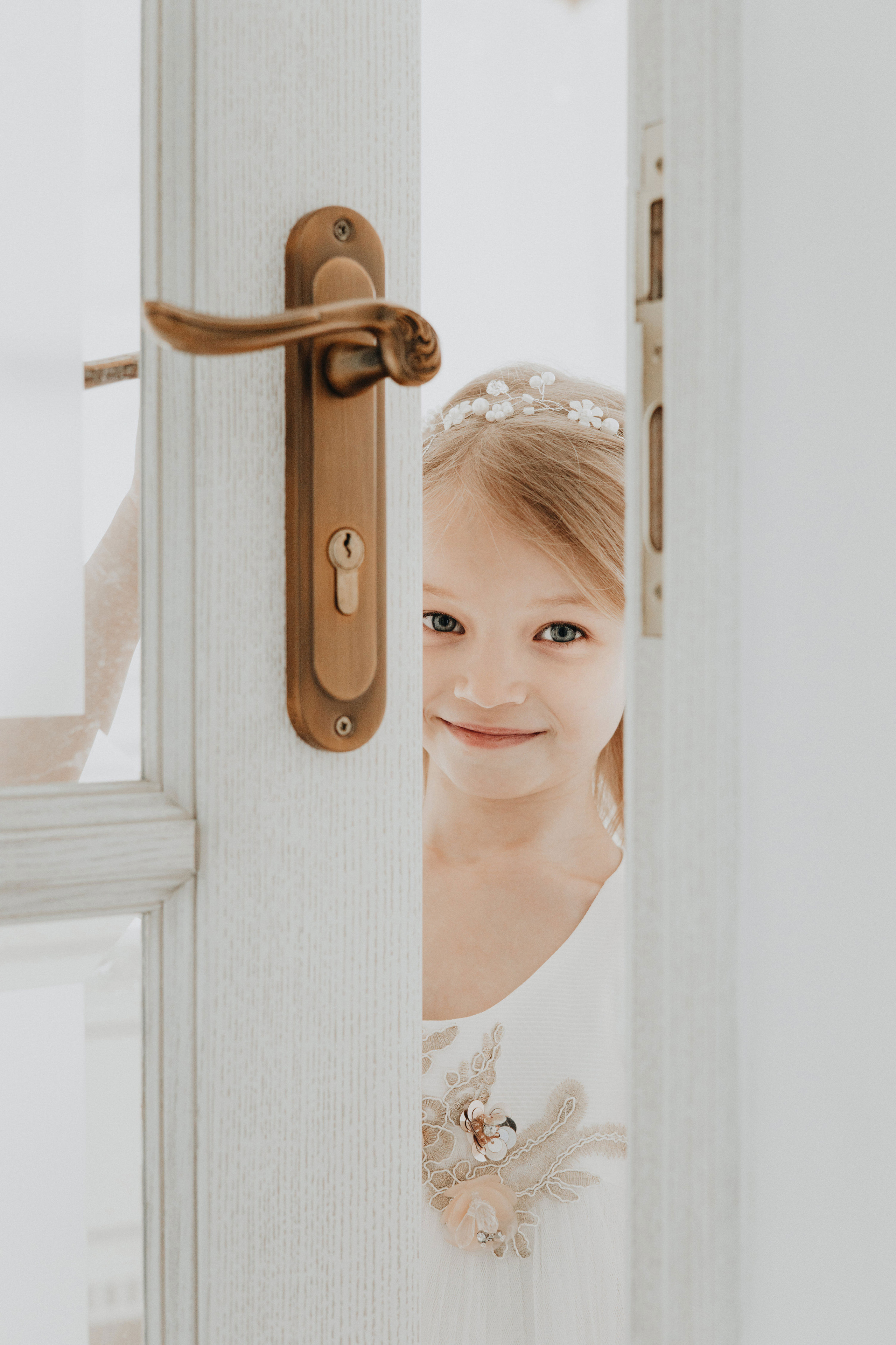 Christmas Wedding Photography in Portland, Seattle, Bend & Oregon Coast | Georgy Shishkin. Capturing Love in the Heart of the Pacific Northwes