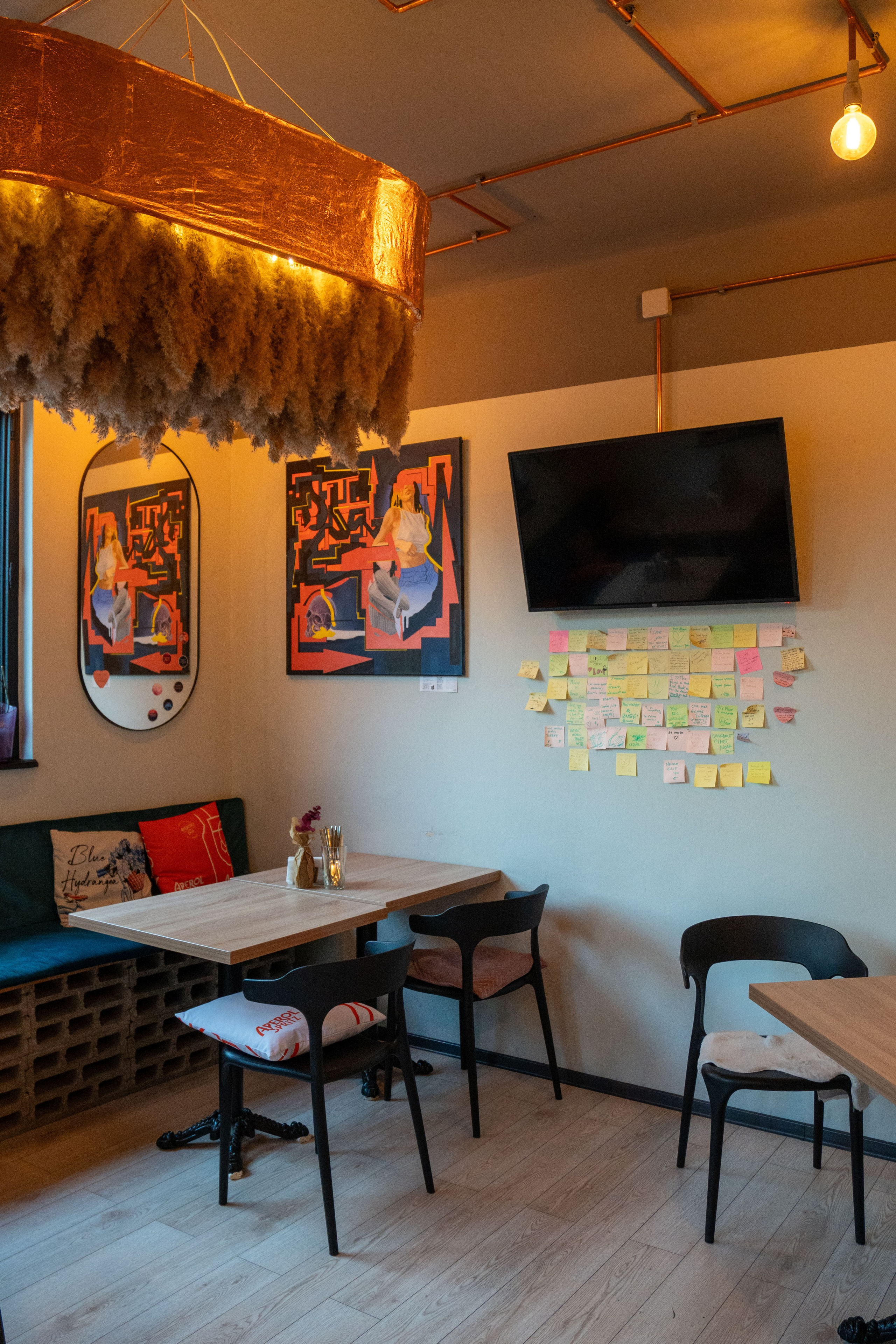 Adam’s. Creste si calatoreste