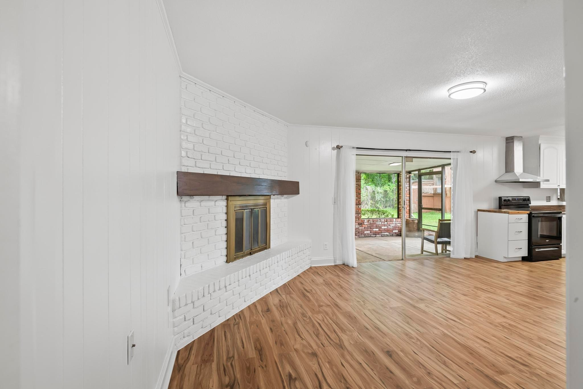 Brierwood Rd, Jacksonville Fl 32 217