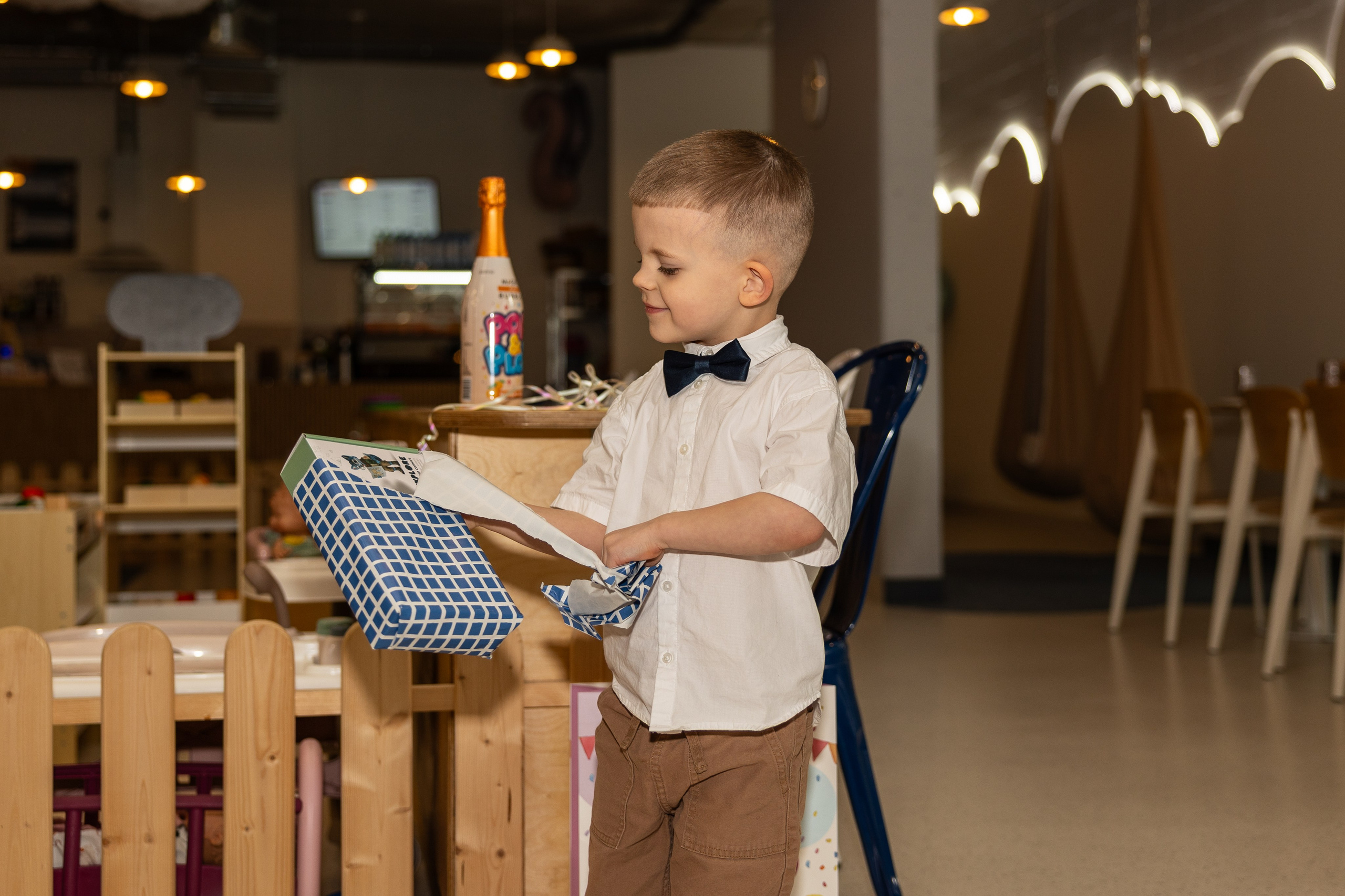 День рождения Артёма 24 января 2026 года. Семейный и детский фотограф в Варшаве Мила Бобровская