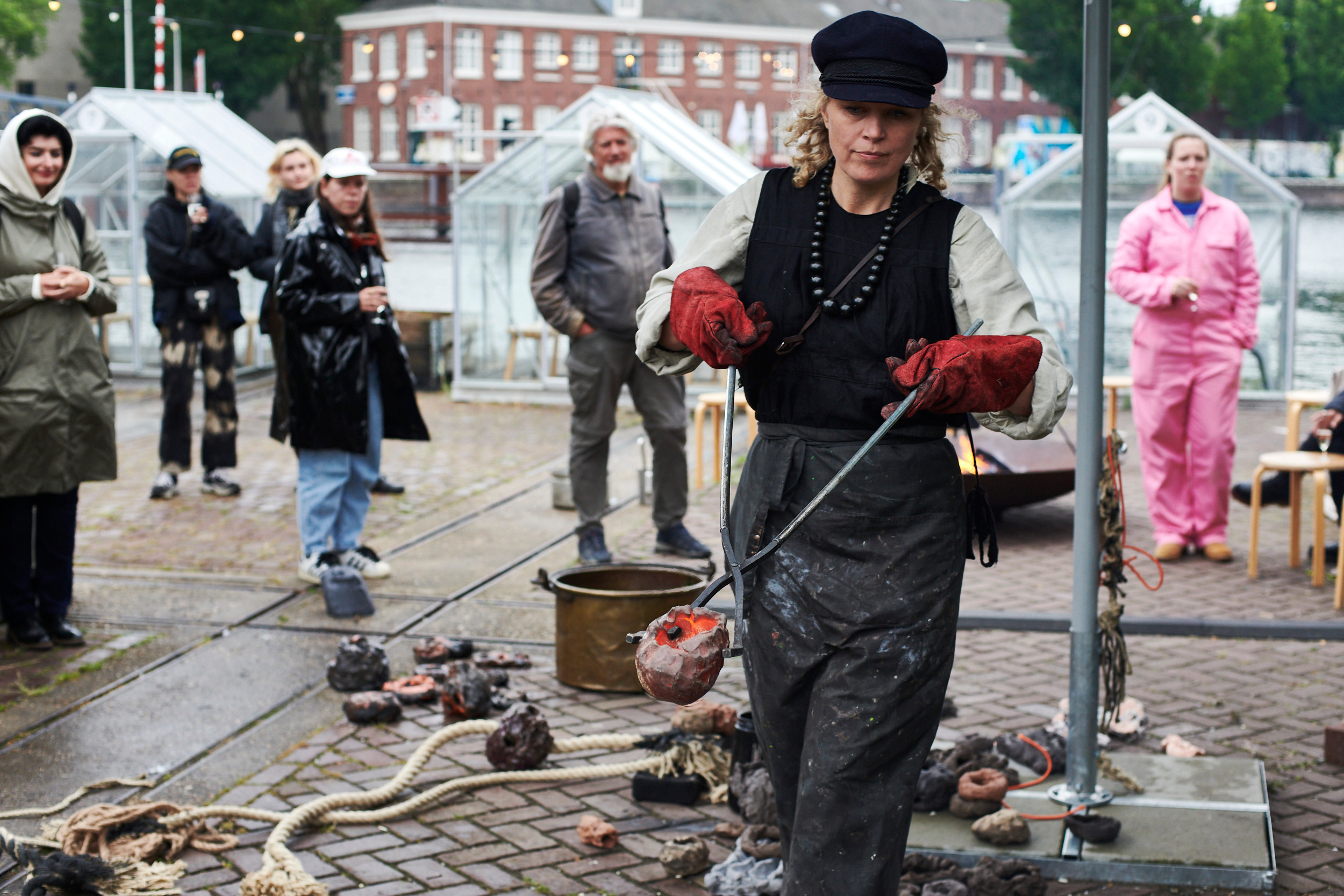 Portrait of artist Ruchama Noorda. Portrait Photographer in Brussels & Amsterdam — Victoria Ushkanova